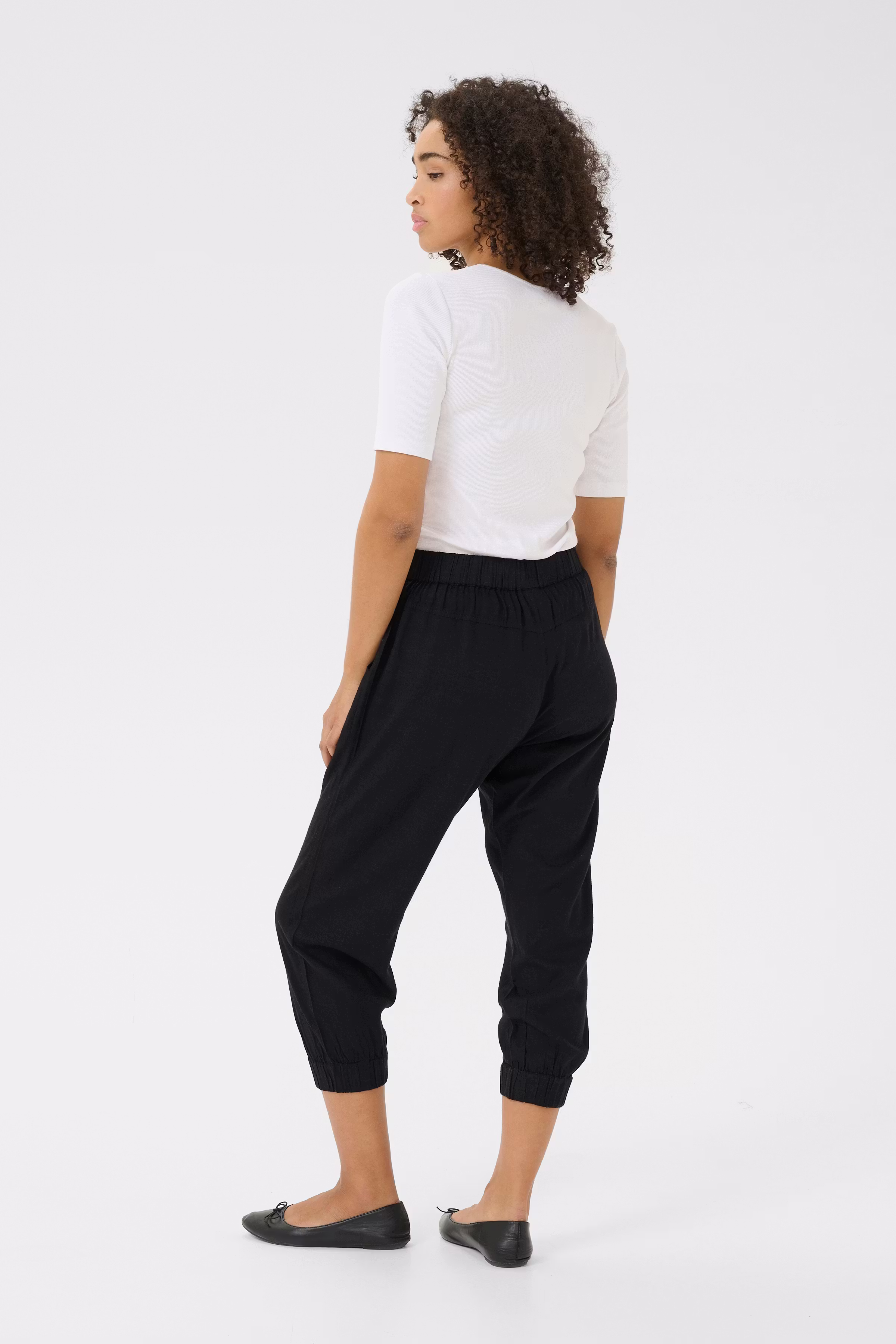 KAmilia Linen Pants LOOKBOOK BACK 10509669-100121