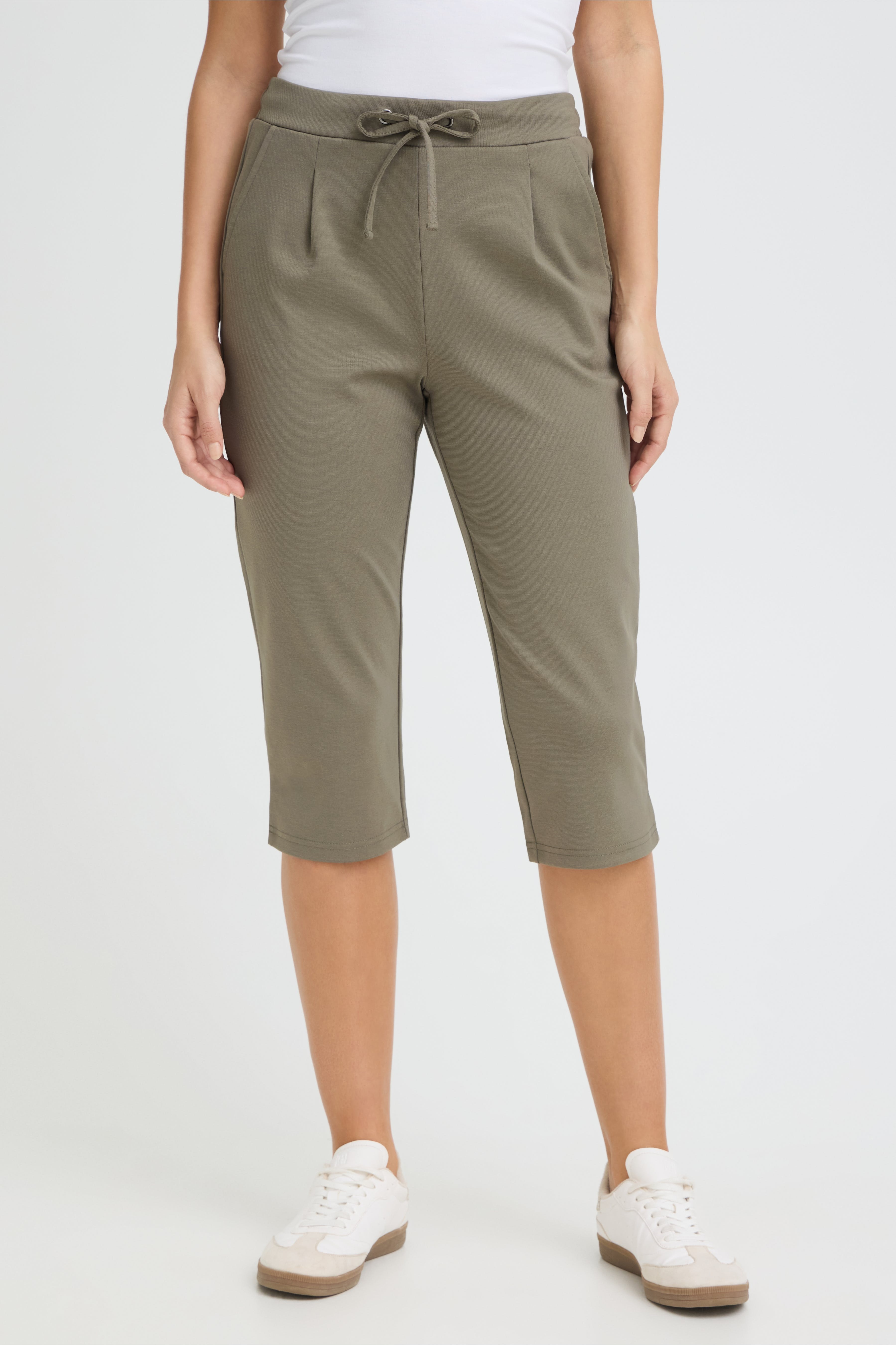 FRBLAZER Capribyxor LOOKBOOK FRONT 20617750-180516