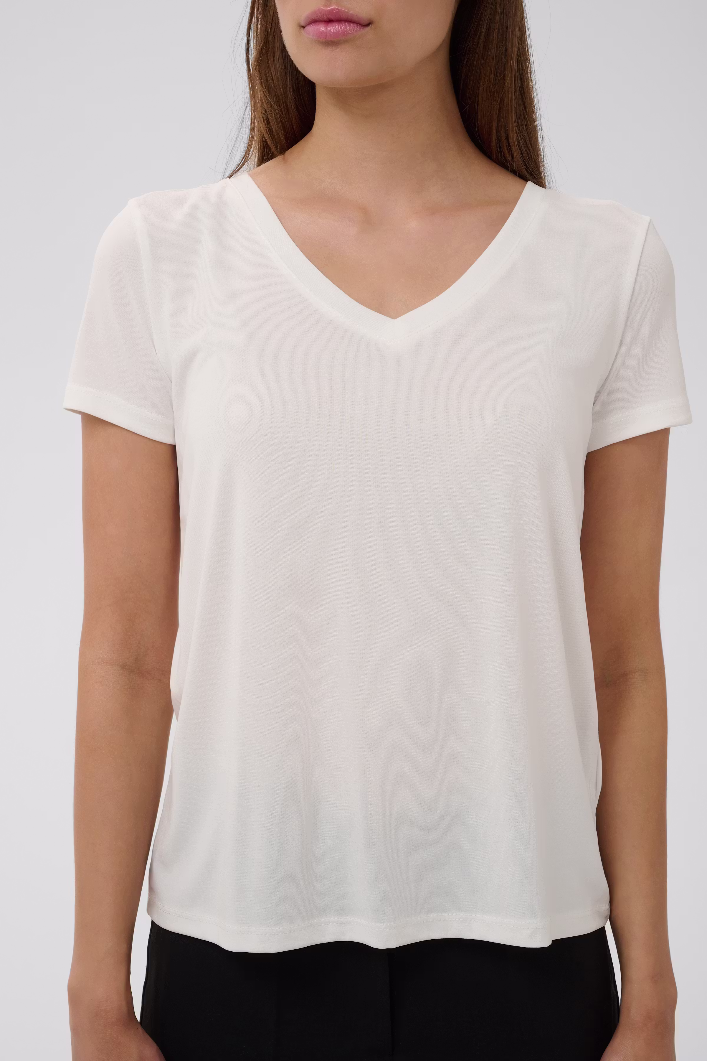 SLColumbine V-neck T-shirt LOOKBOOK DETAIL 30404284-40093