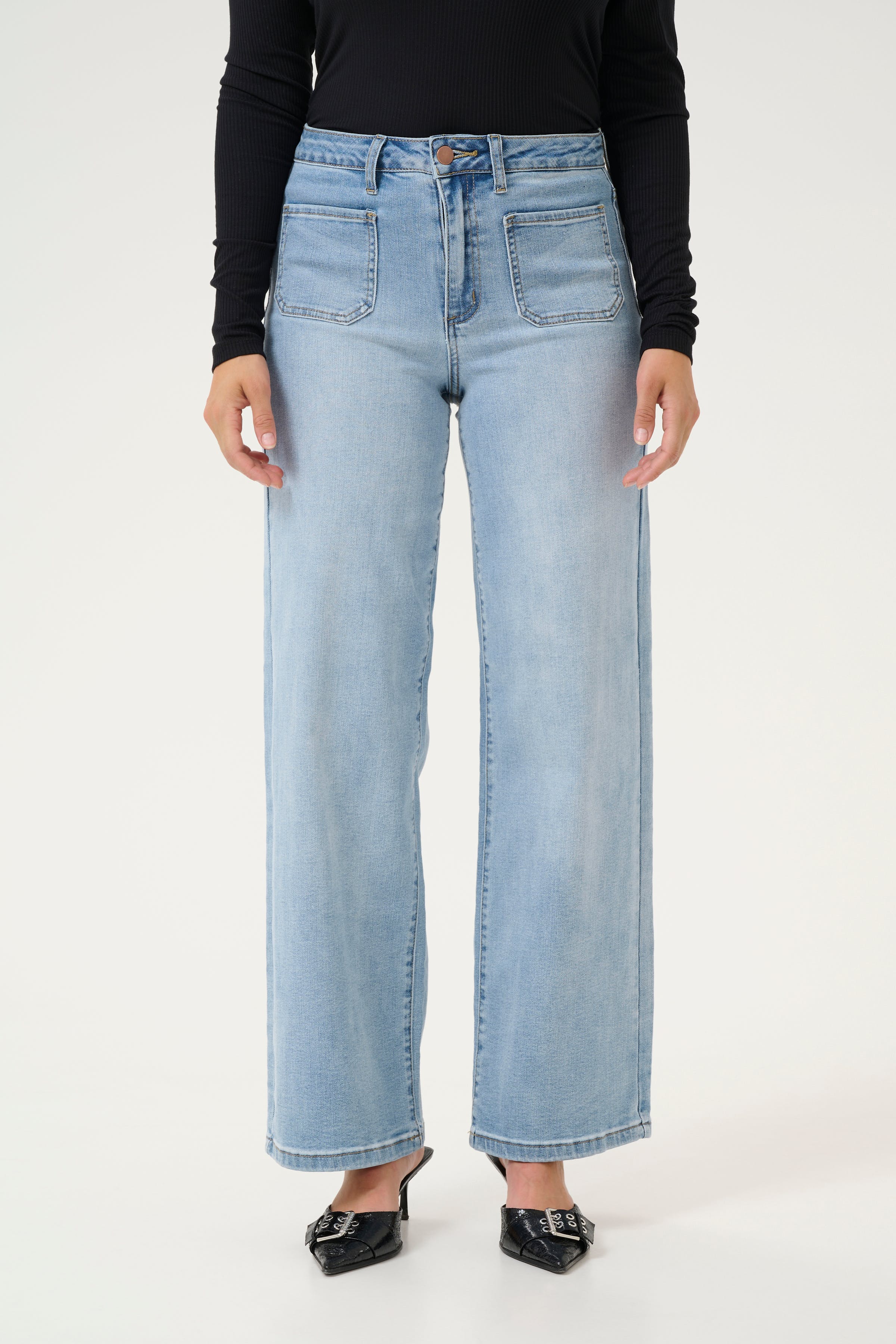 KAkarla Wide Jeans LOOKBOOK FRONT 10507619-101012