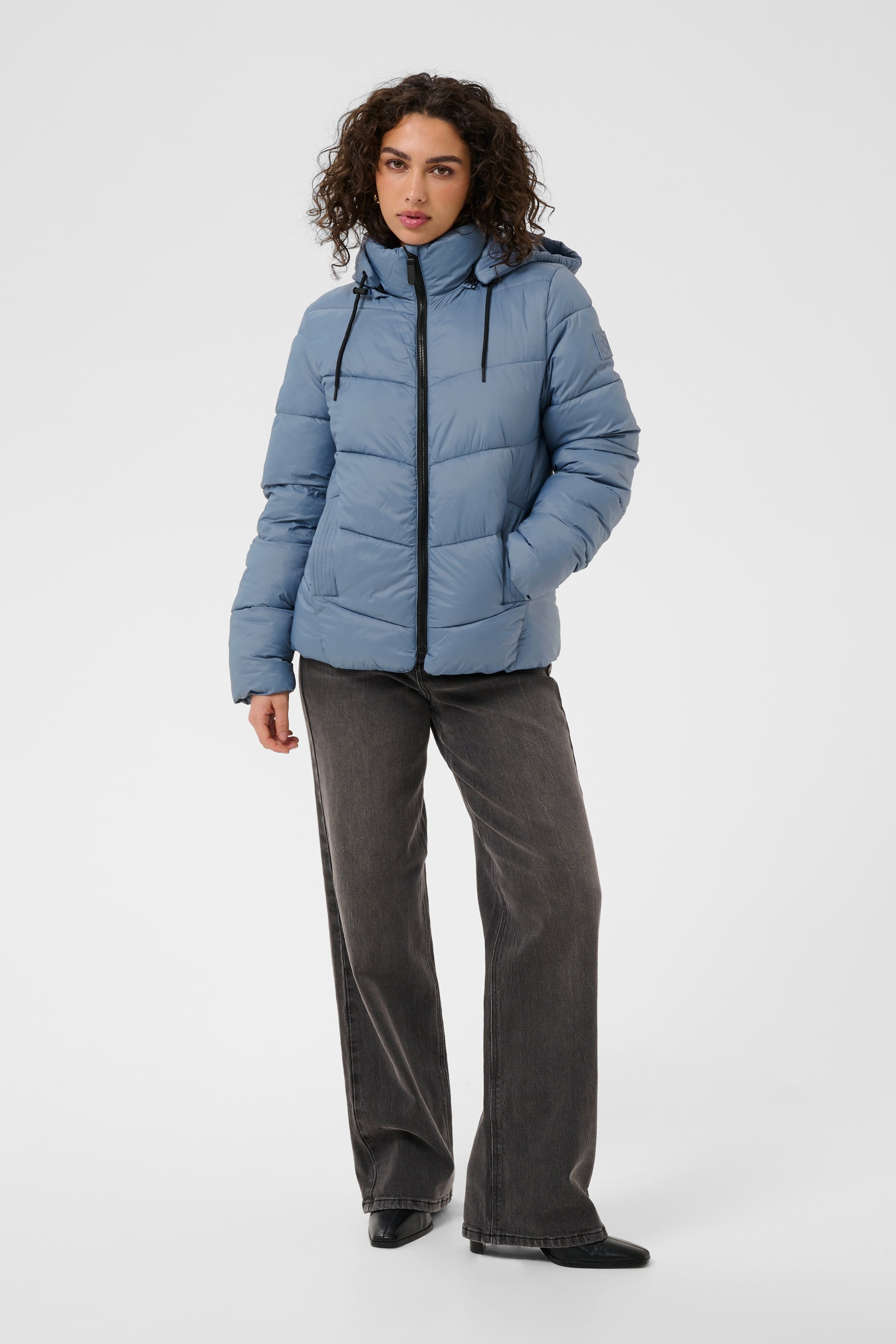 KAsusanne Jakke LOOKBOOK FRONT 10508811-183916