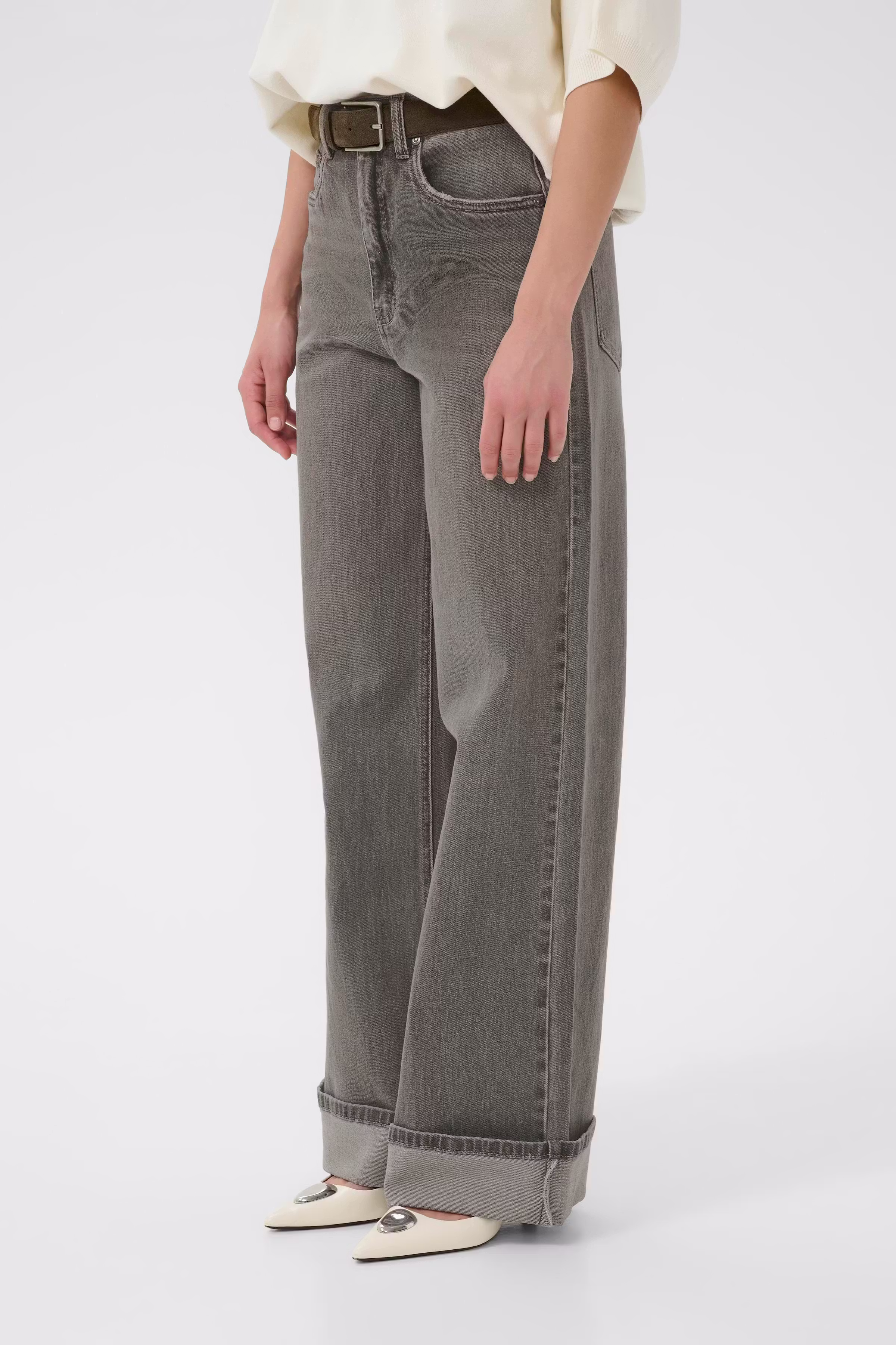 GZsara Jeans LOOKBOOK FRONT 10910809-102235