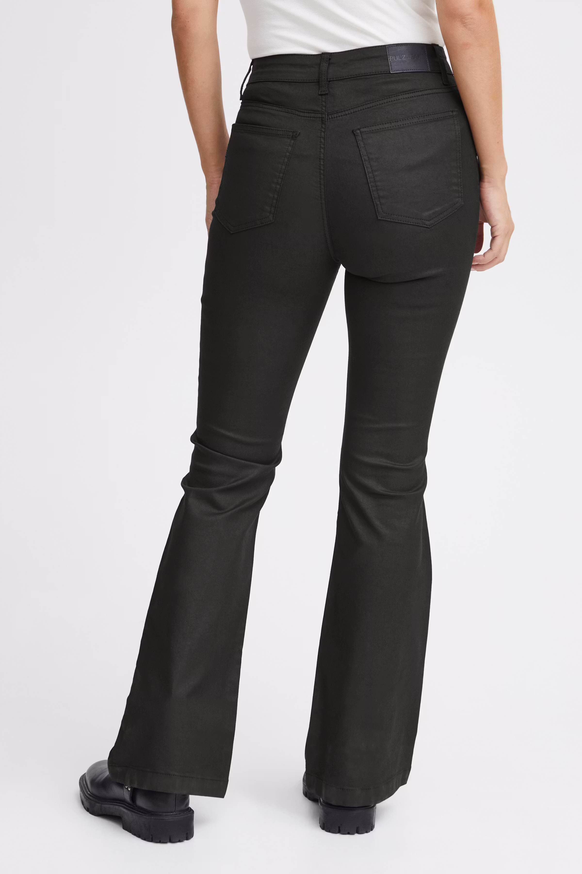 PZBECCA UHW Coated Bootcut Leg LOOKBOOK BACK 50207959-193911