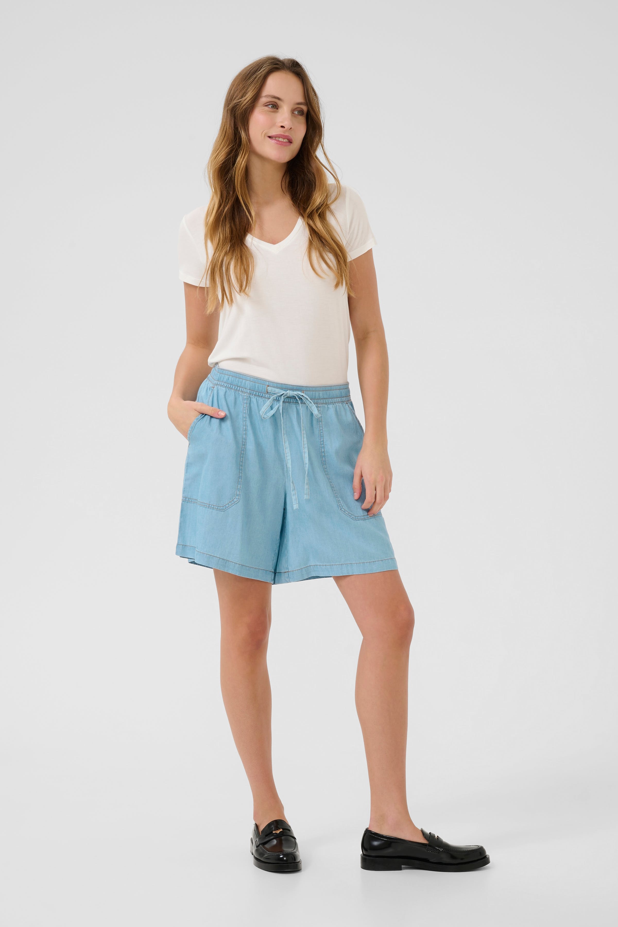 CUcitha Shorts LOOKBOOK FRONT 50111804-500027