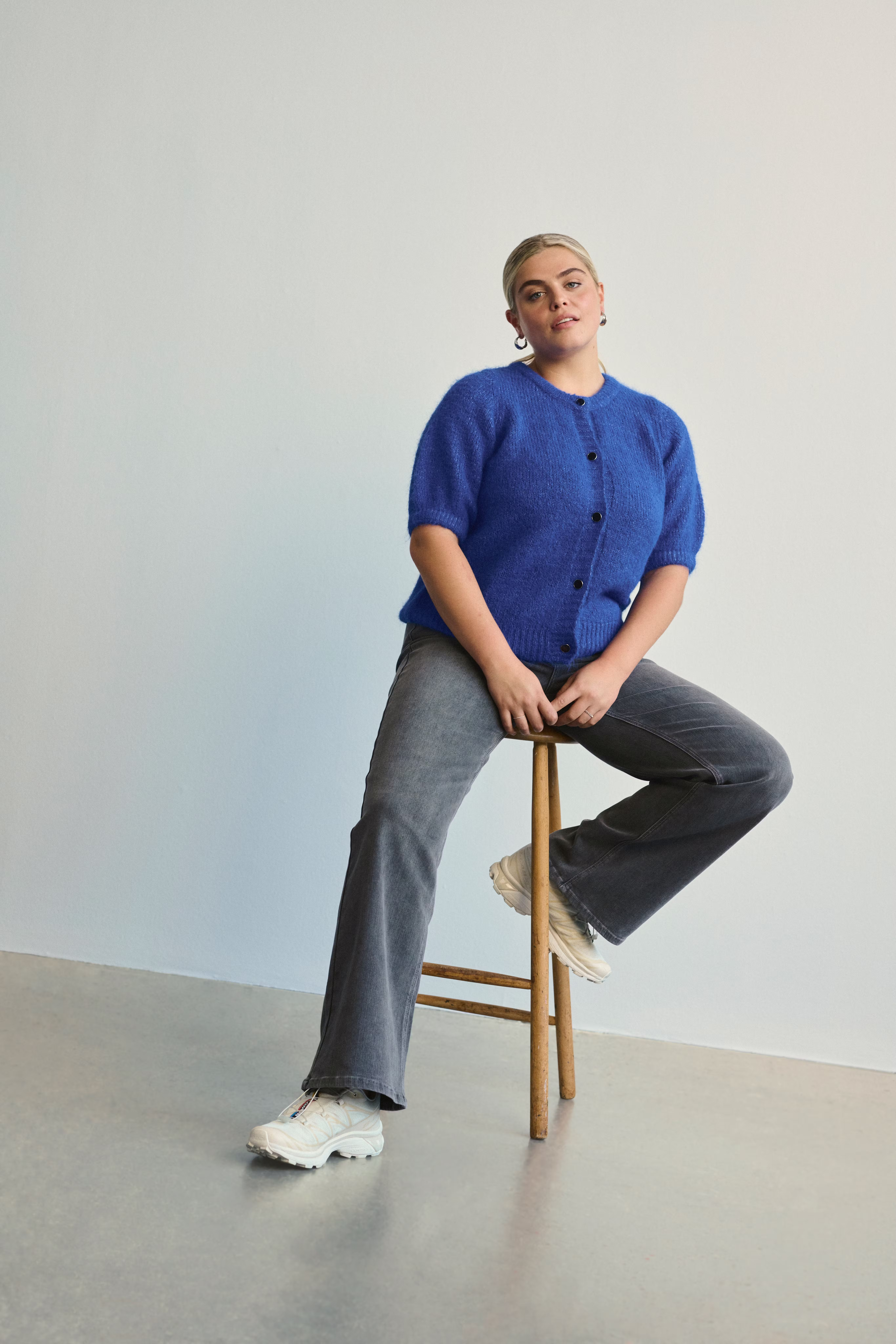 KCsina Flared Jeans LOCATION NONE 10583446-103162