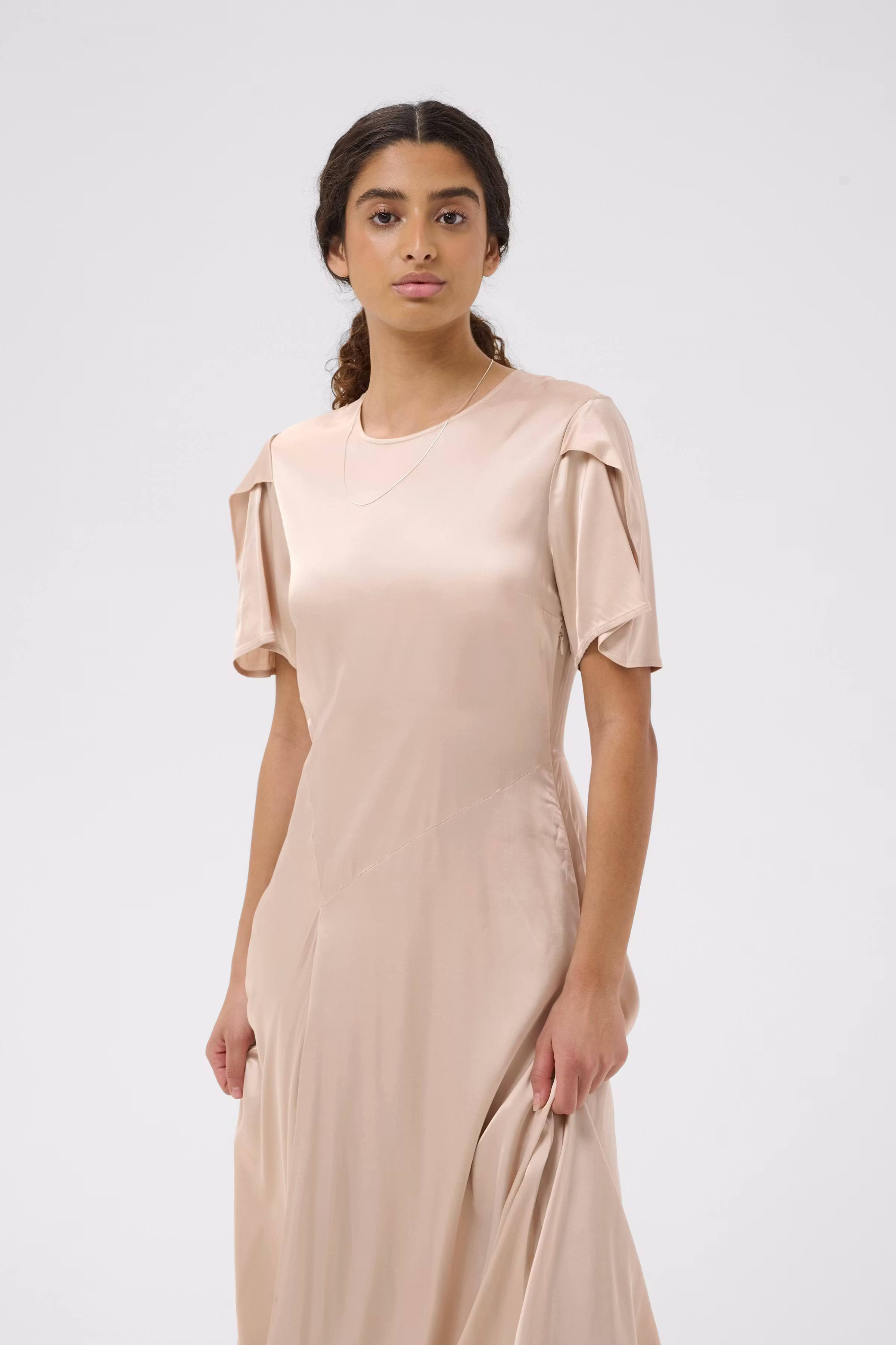 LATINIW Jurk LOOKBOOK FRONT 30112465-130403