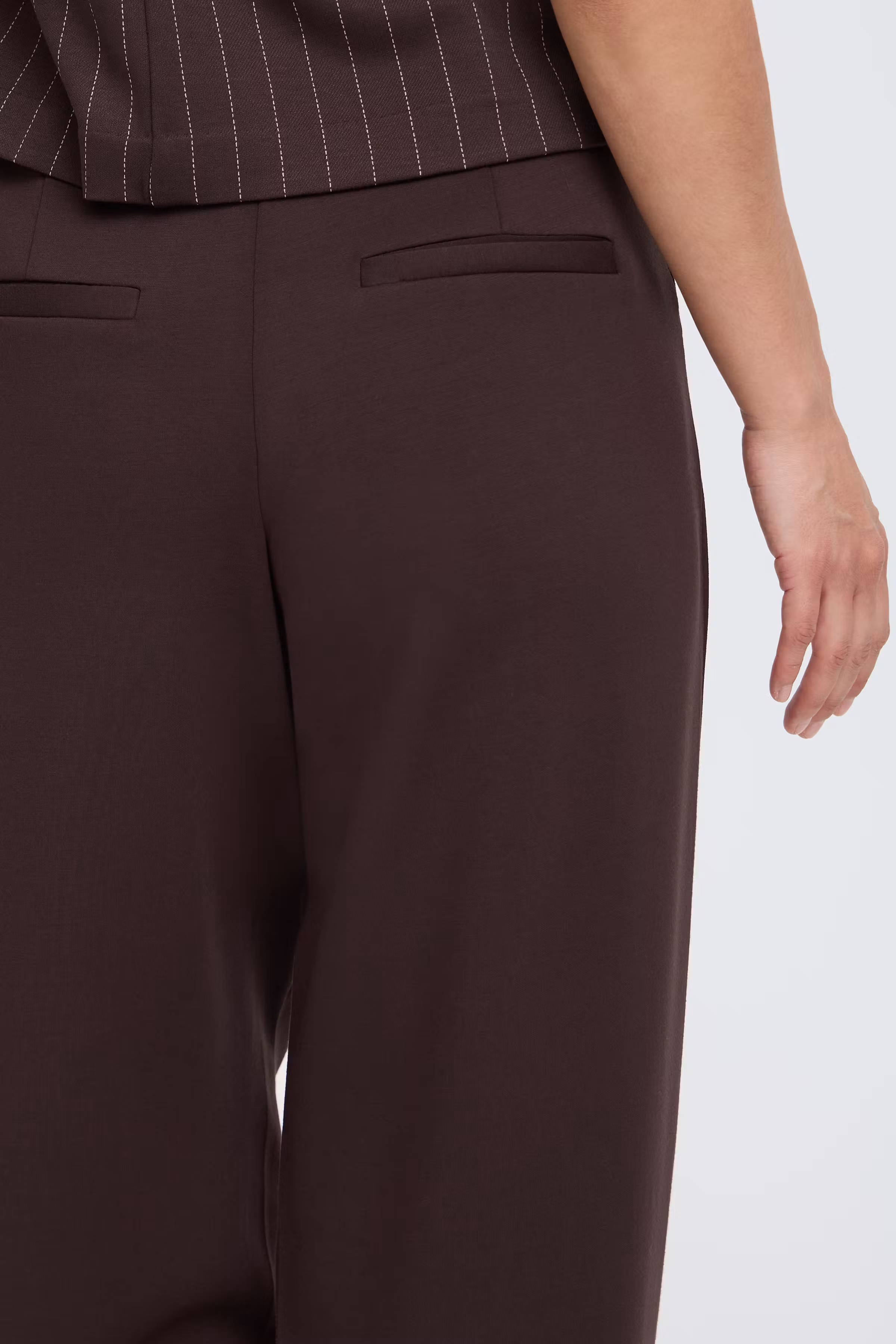 BYPUSTI Trousers LOOKBOOK DETAIL 20819666-191016