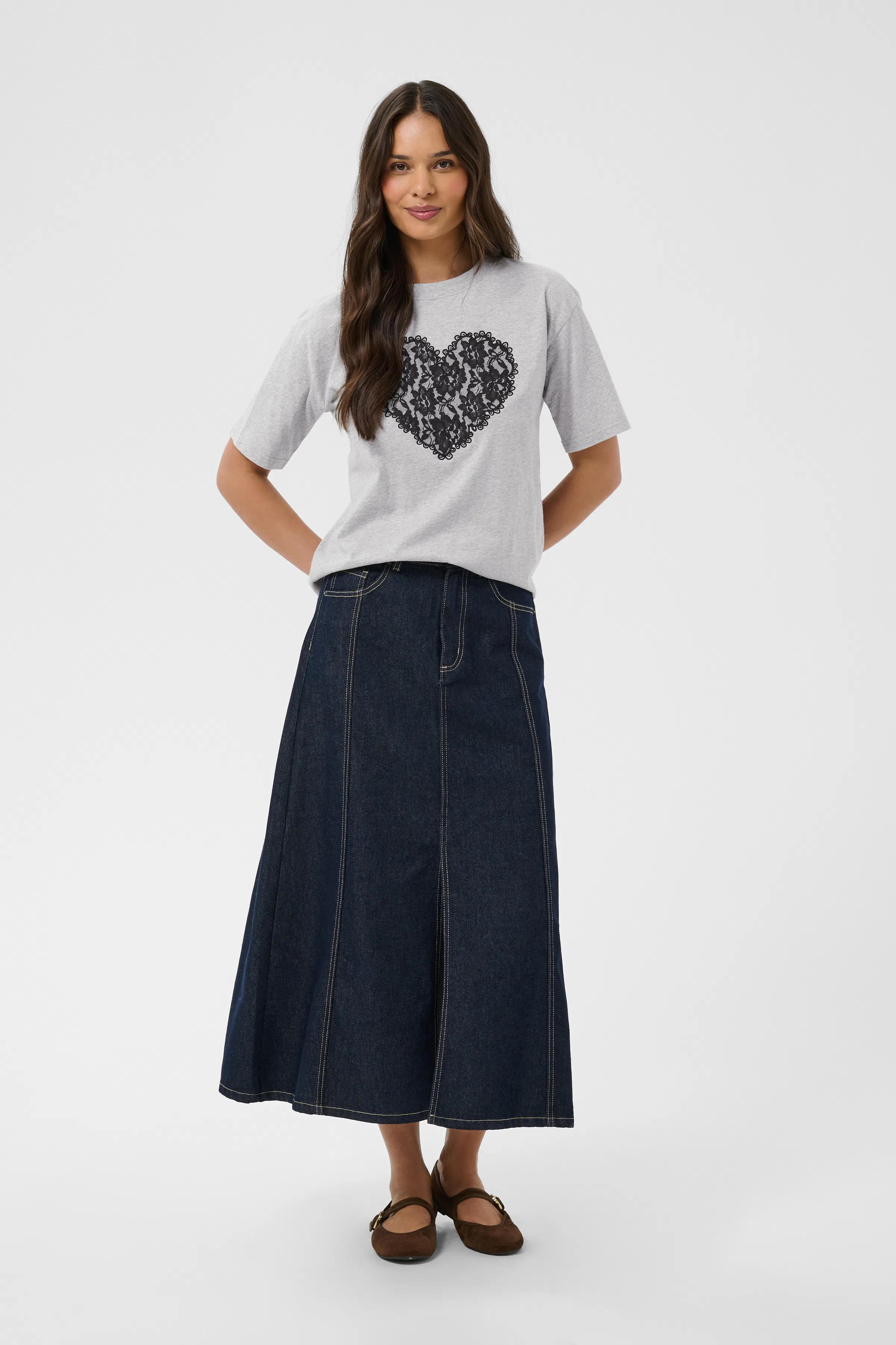 KAgloria T-shirt LOOKBOOK FRONT 10512122-100123B