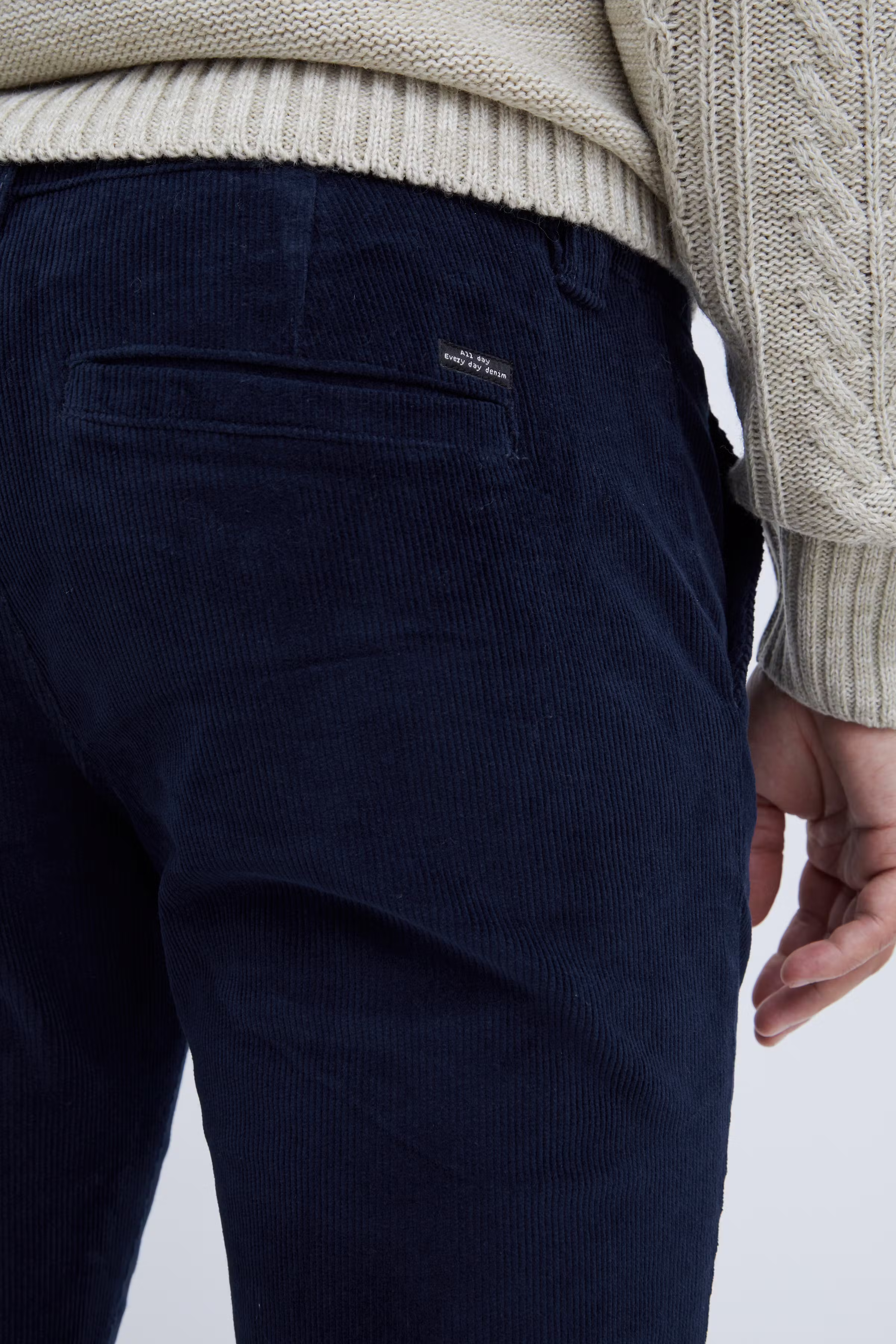 Casual Hose LOOKBOOK DETAIL 20714780-194024