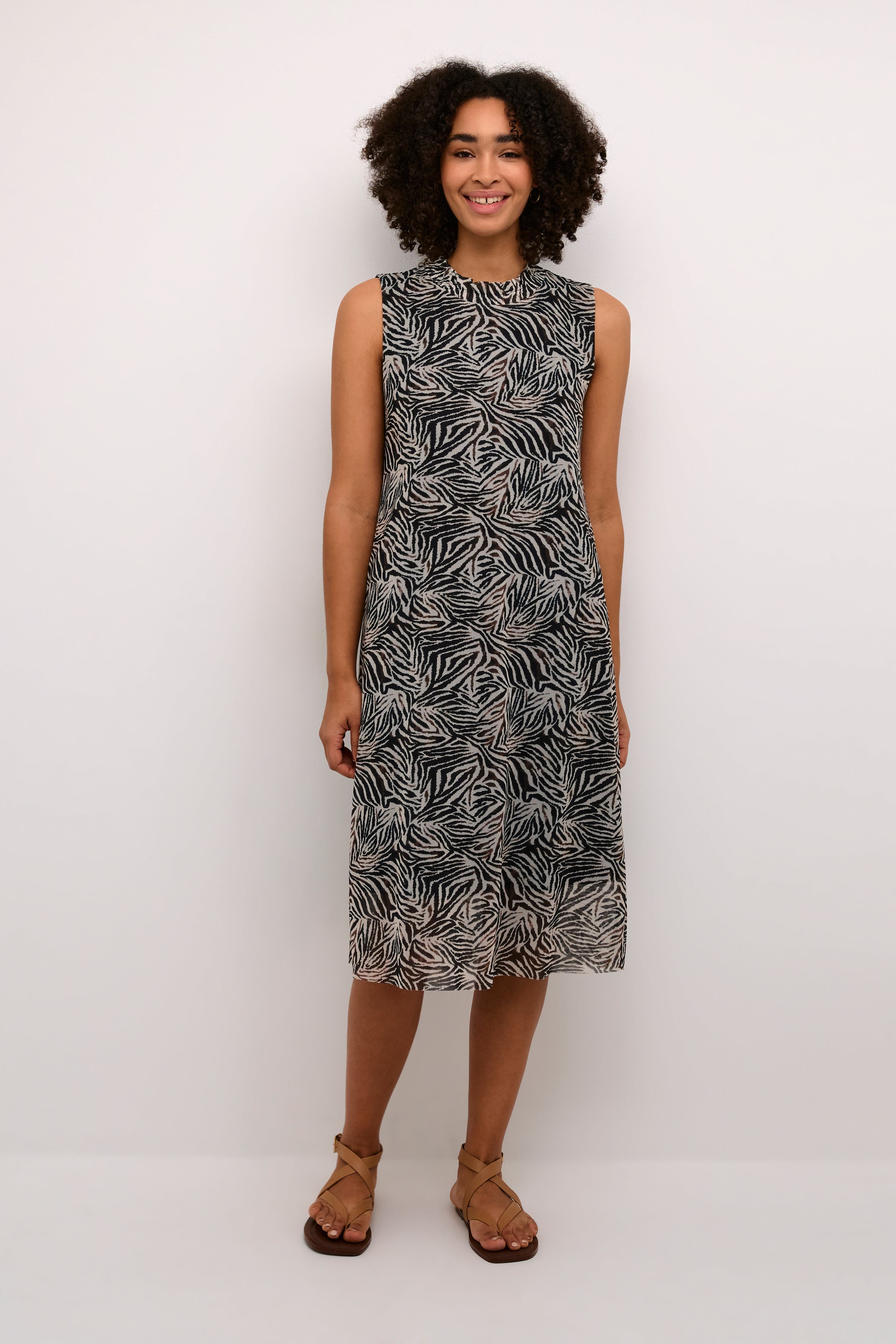 BPsandra Kleid LOOKBOOK FRONT 10590709-106103B