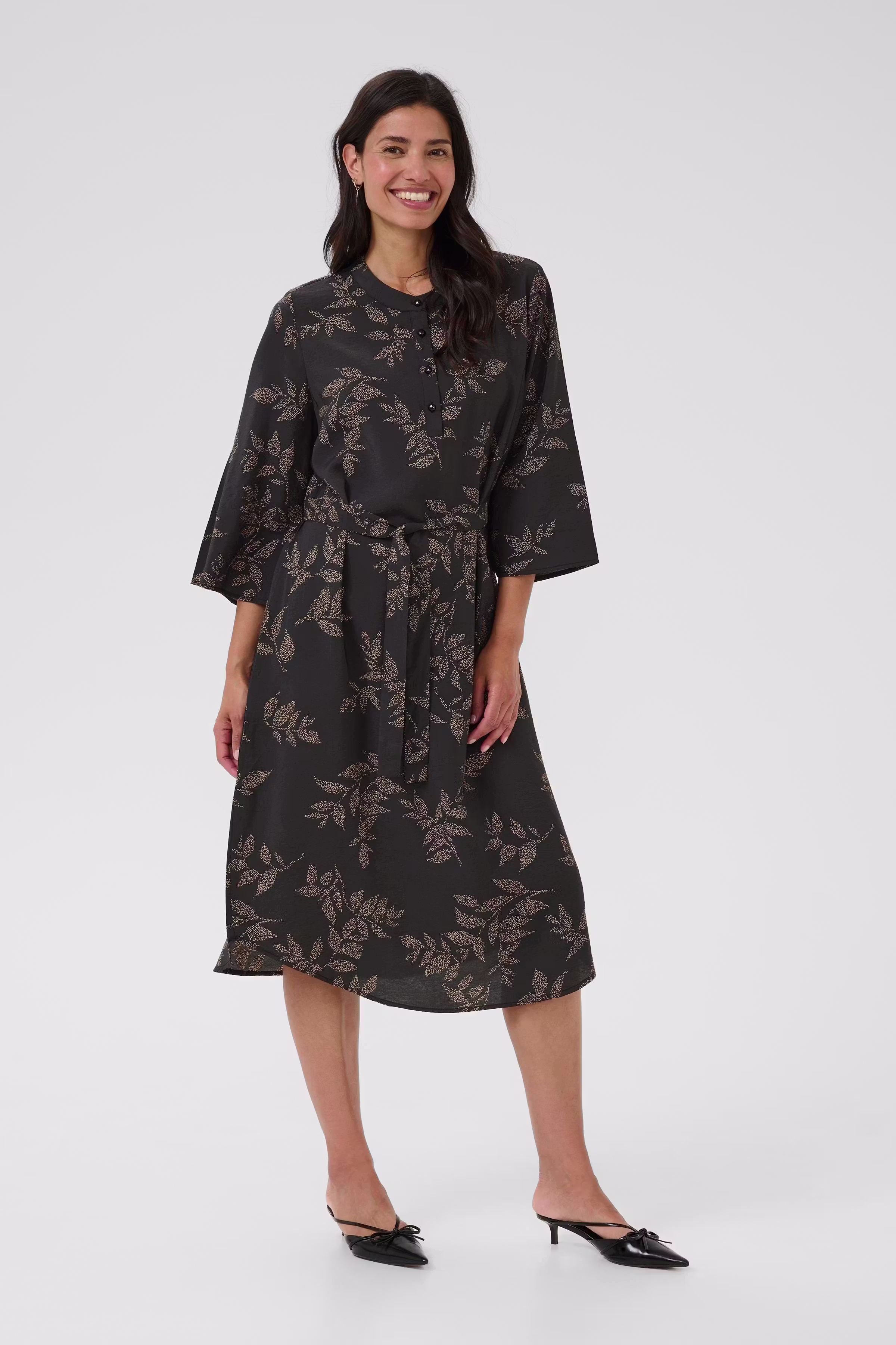 BParianna Kleid LOOKBOOK FRONT 40200011-108427