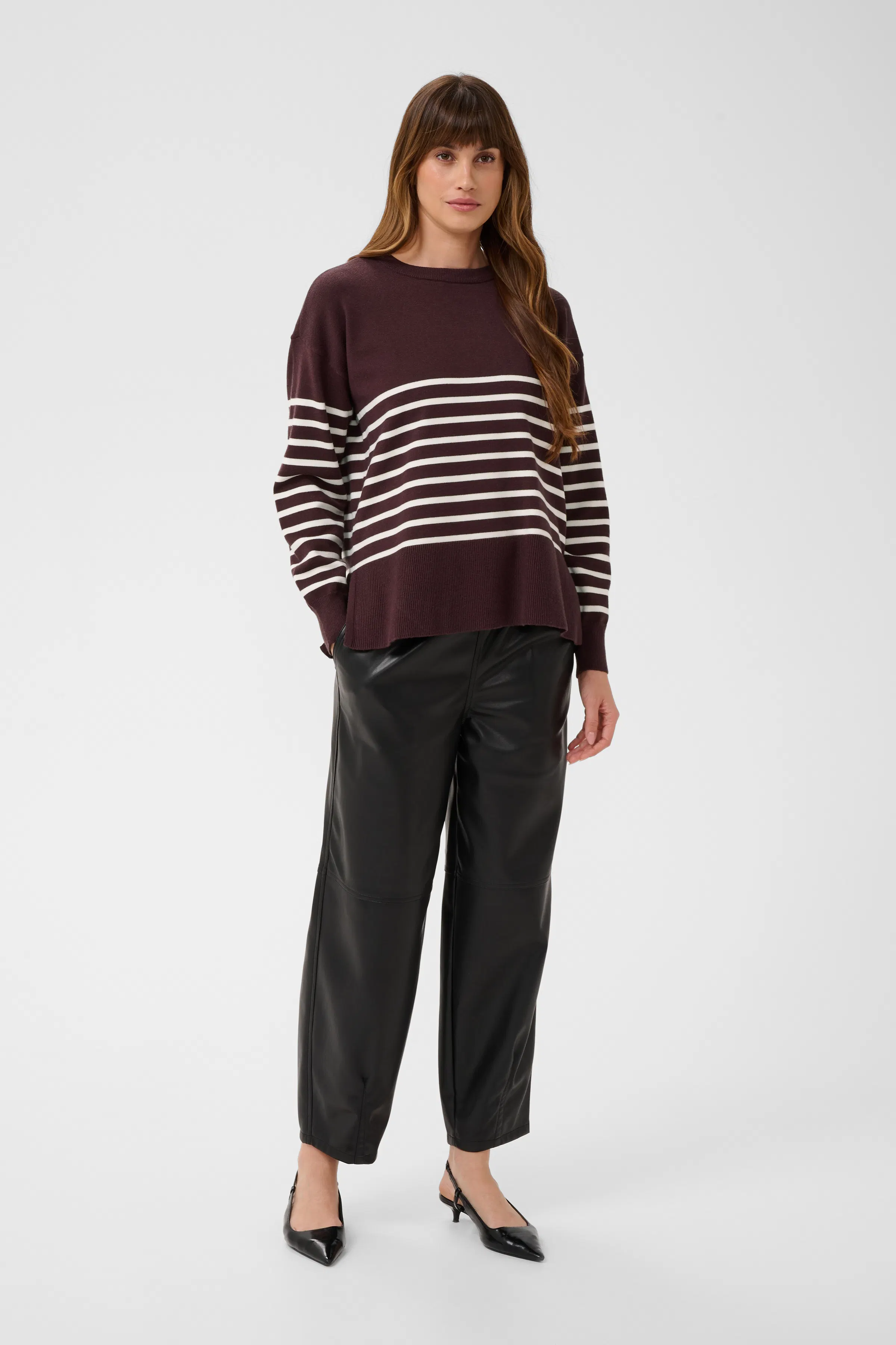 KAlimone Pullover LOOKBOOK FRONT 10511830-109820