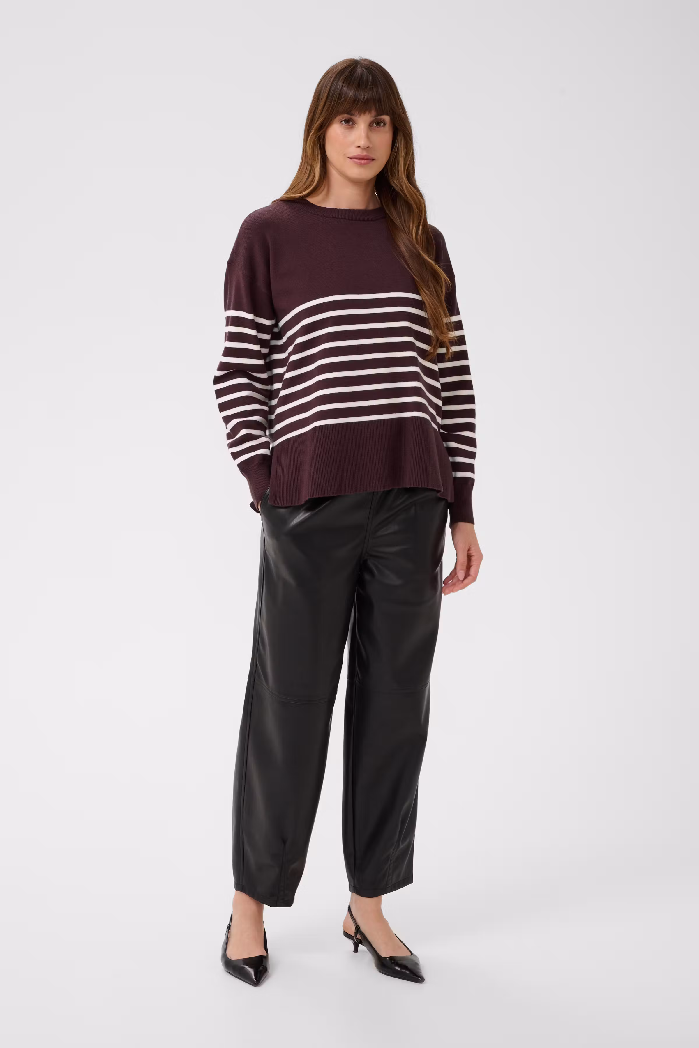 KAlimone Pullover LOOKBOOK FRONT 10511830-109820