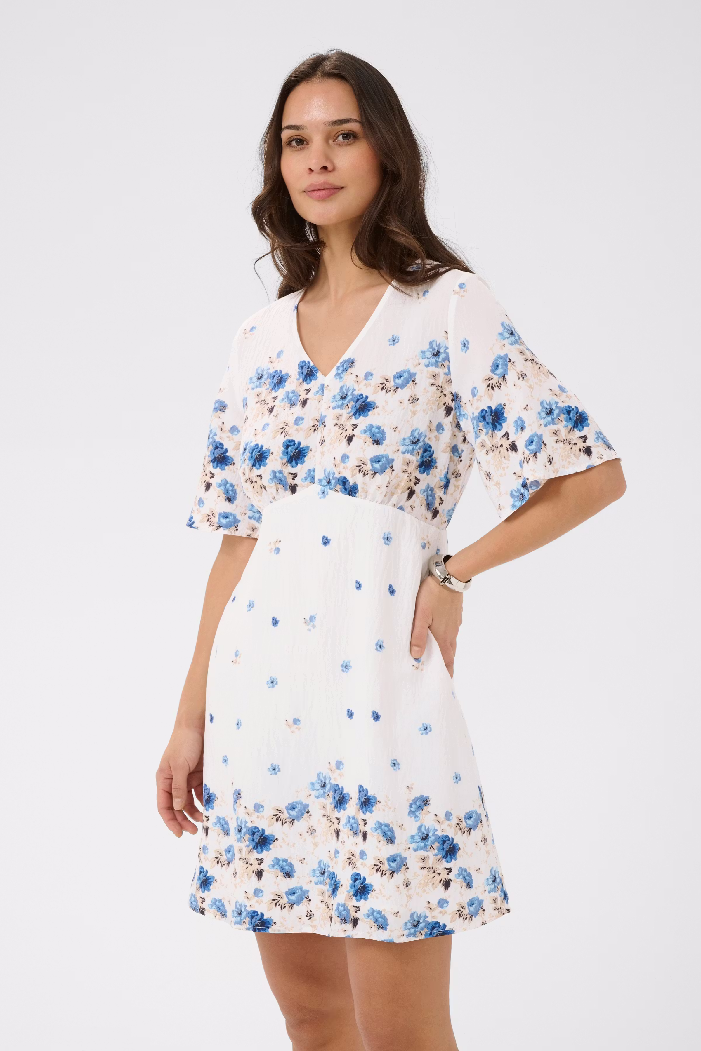 KArosine Kleid LOOKBOOK FRONT 10511833-109777