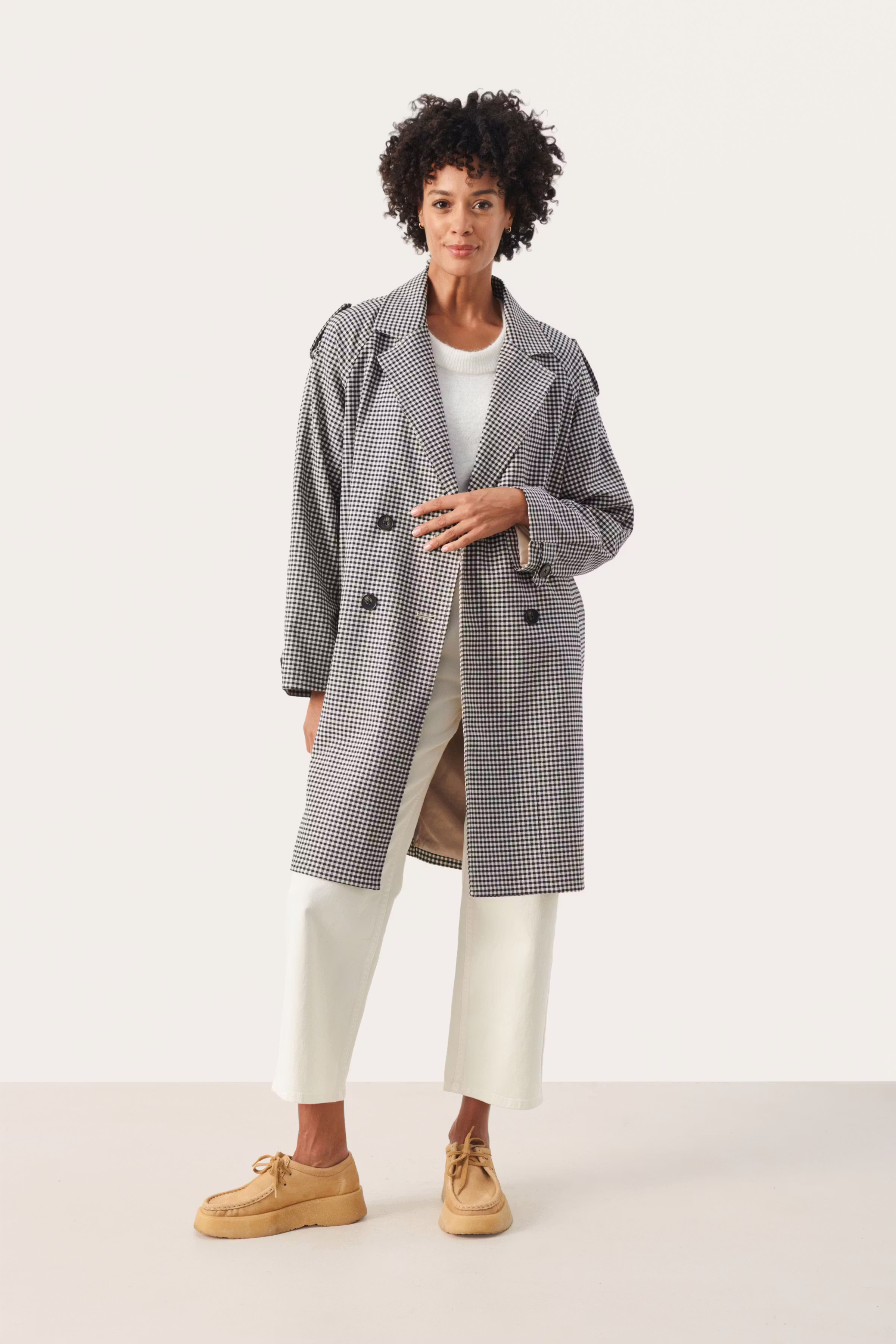 ErikaPW Kåpe LOOKBOOK FRONT 30308249-302570