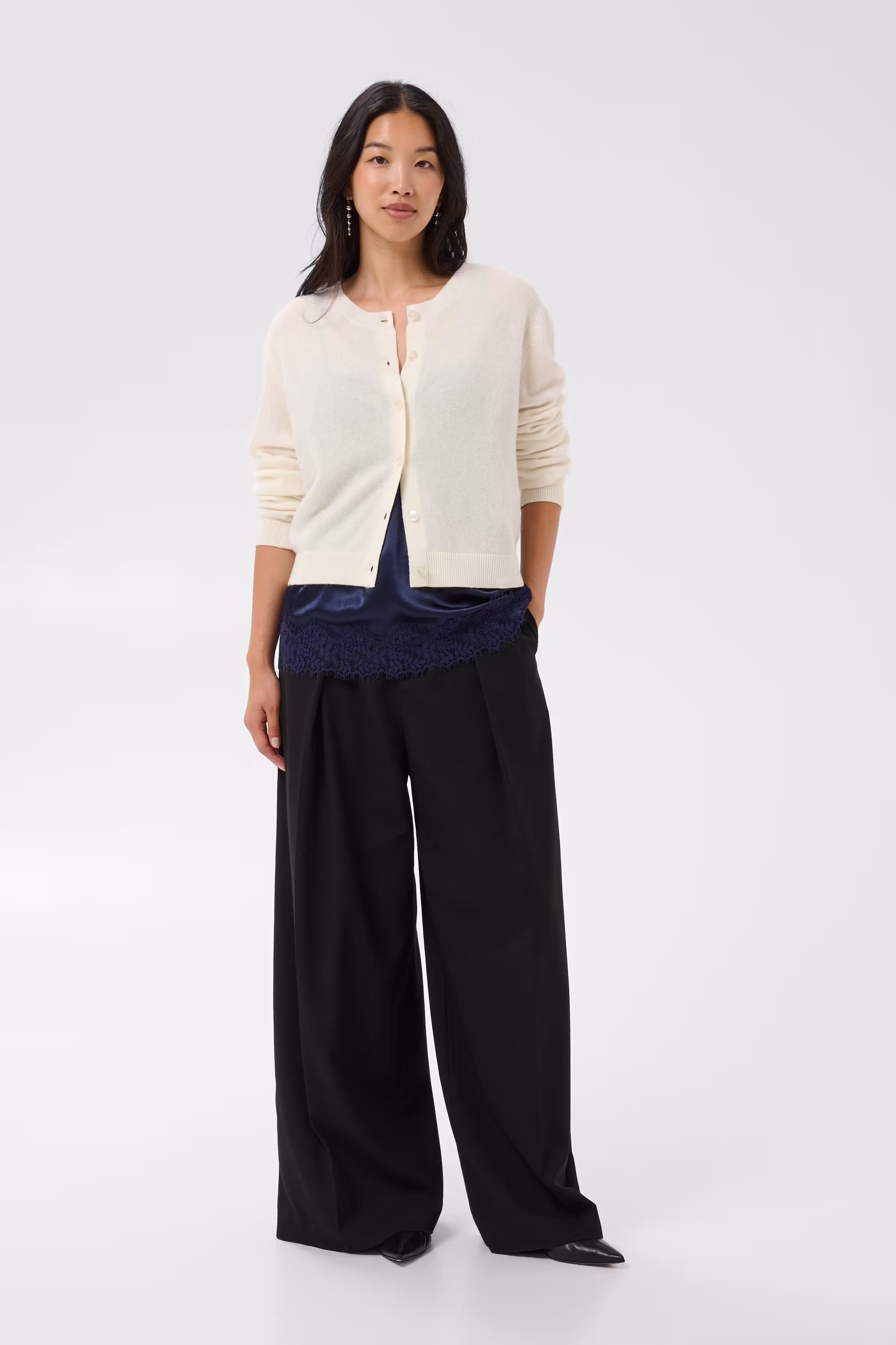 CarimiPW Cardigan LOOKBOOK FRONT 30310871-110701