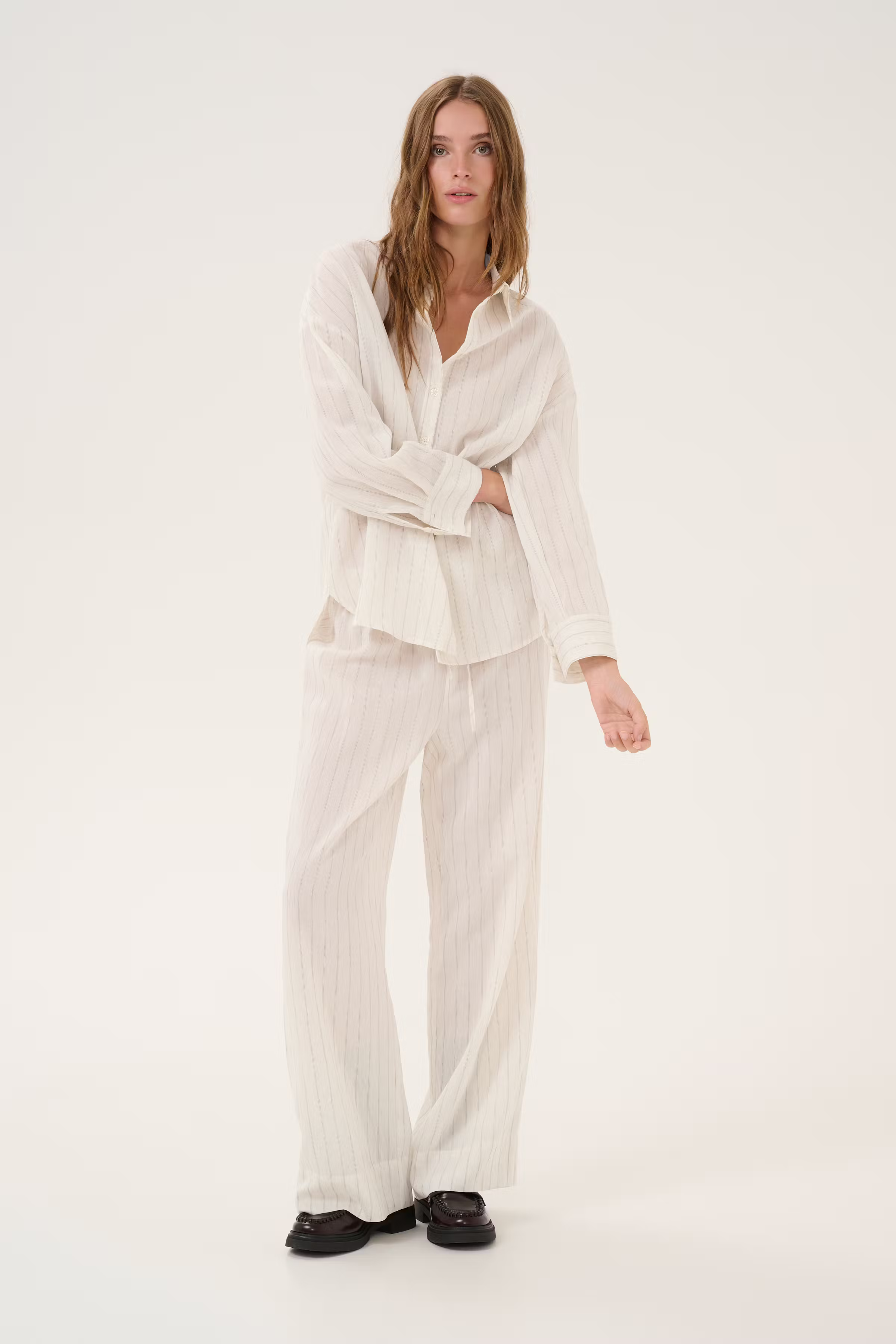 LimaMW Skjorte LOOKBOOK FRONT 10705019-1304011