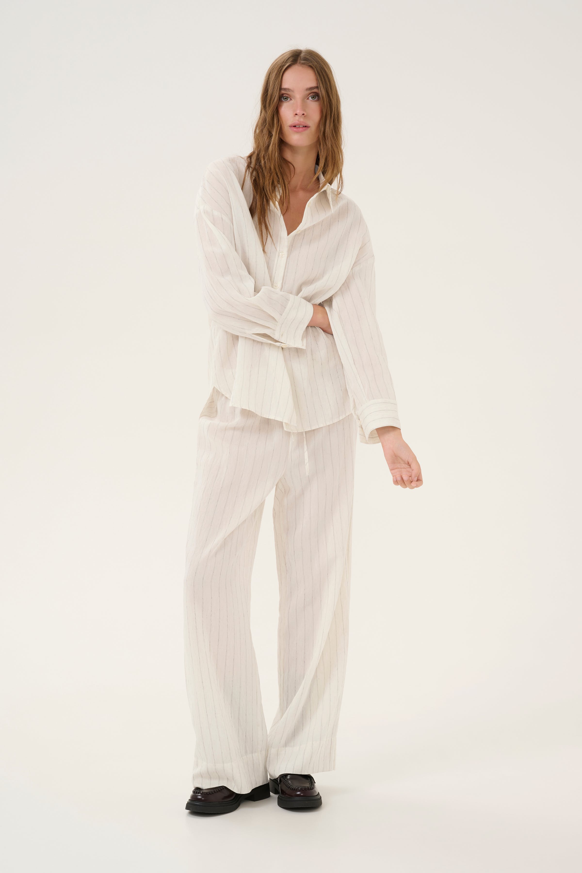 LimaMW Shirt LOOKBOOK FRONT 10705019-1304011