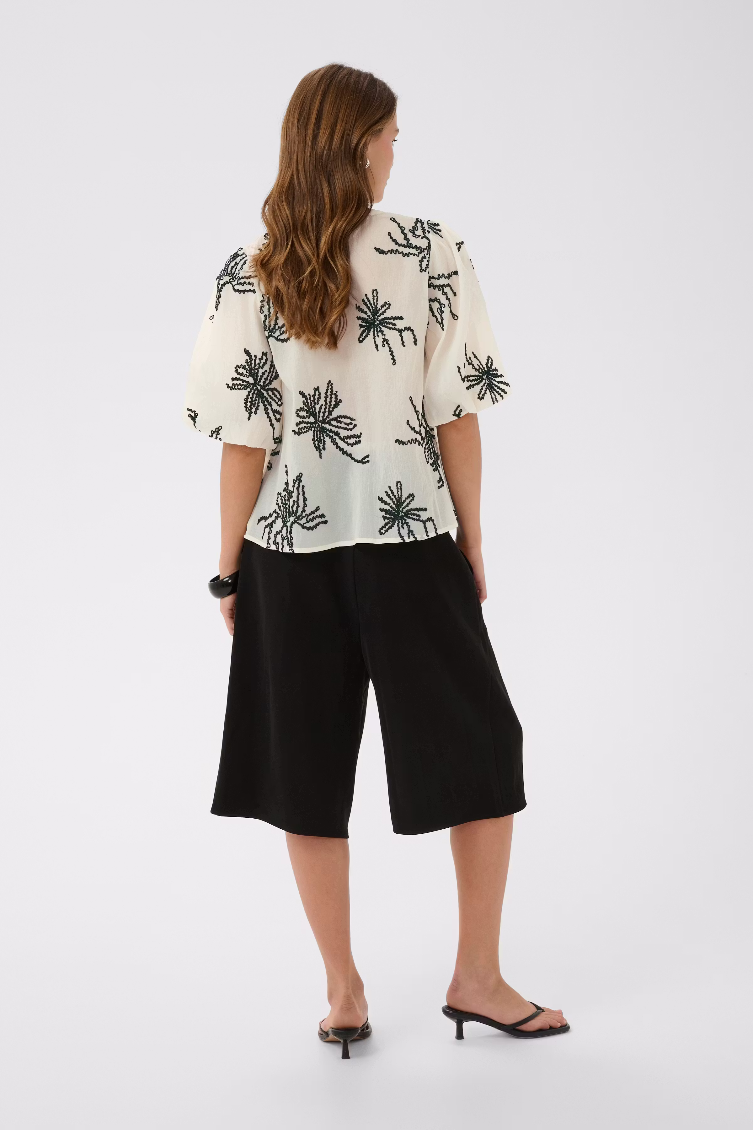 CUbisera Blouse LOOKBOOK BACK 50112976-141107