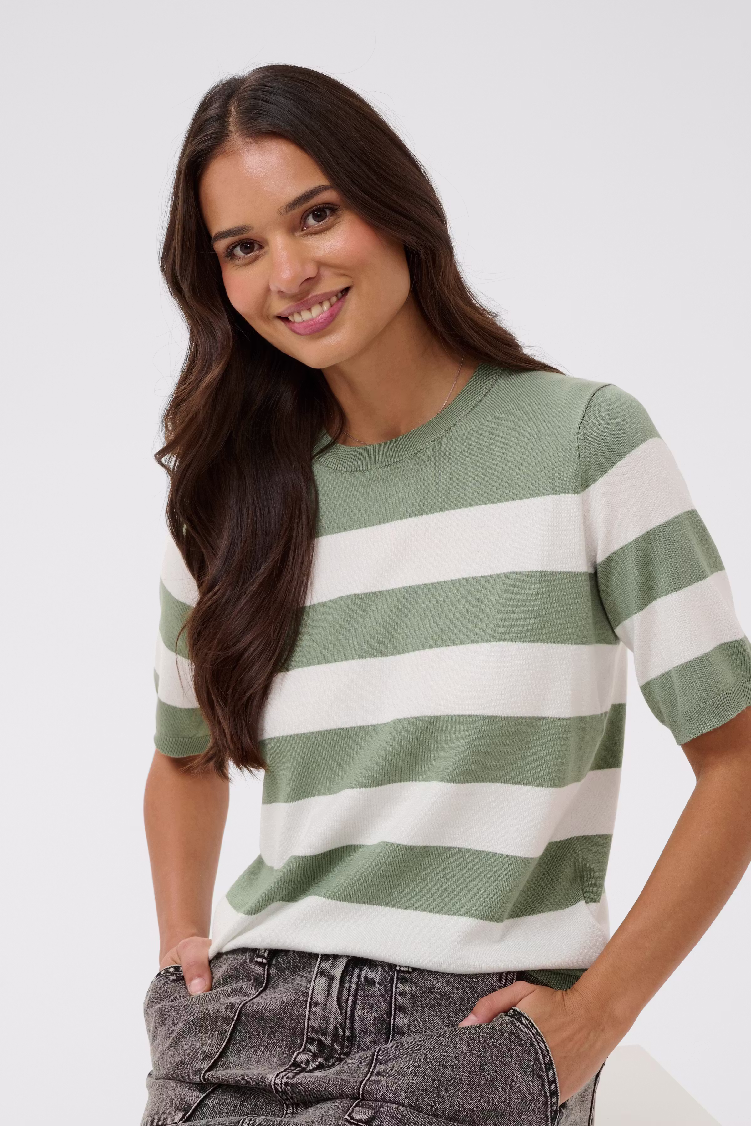 KAlizza Pullover LOOKBOOK BACK 10508410-109572