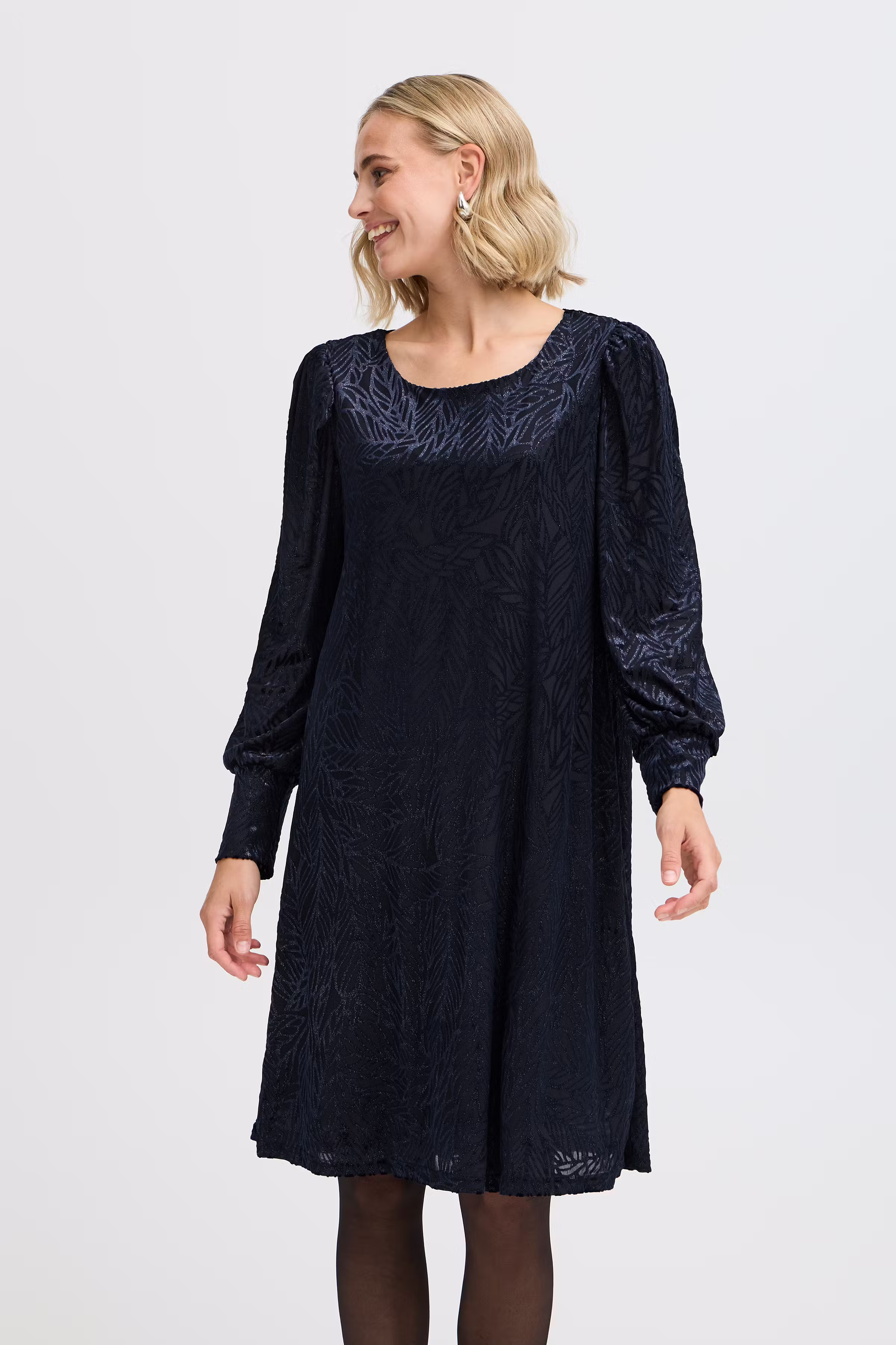 FRCORDIA Kjole LOOKBOOK FRONT 20614913-193924