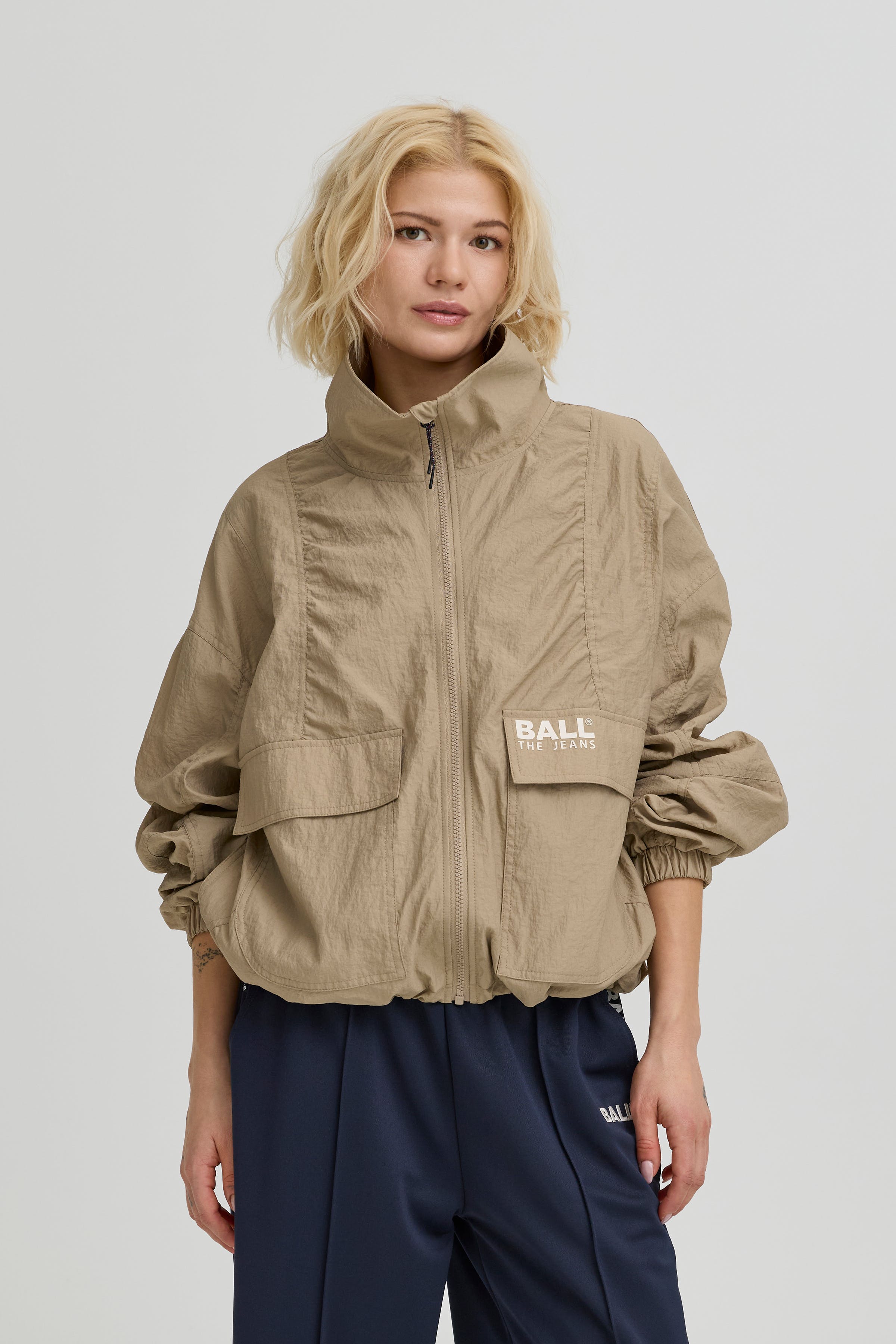 BASTELLA Treningsjakke LOOKBOOK FRONT 50408020-171109