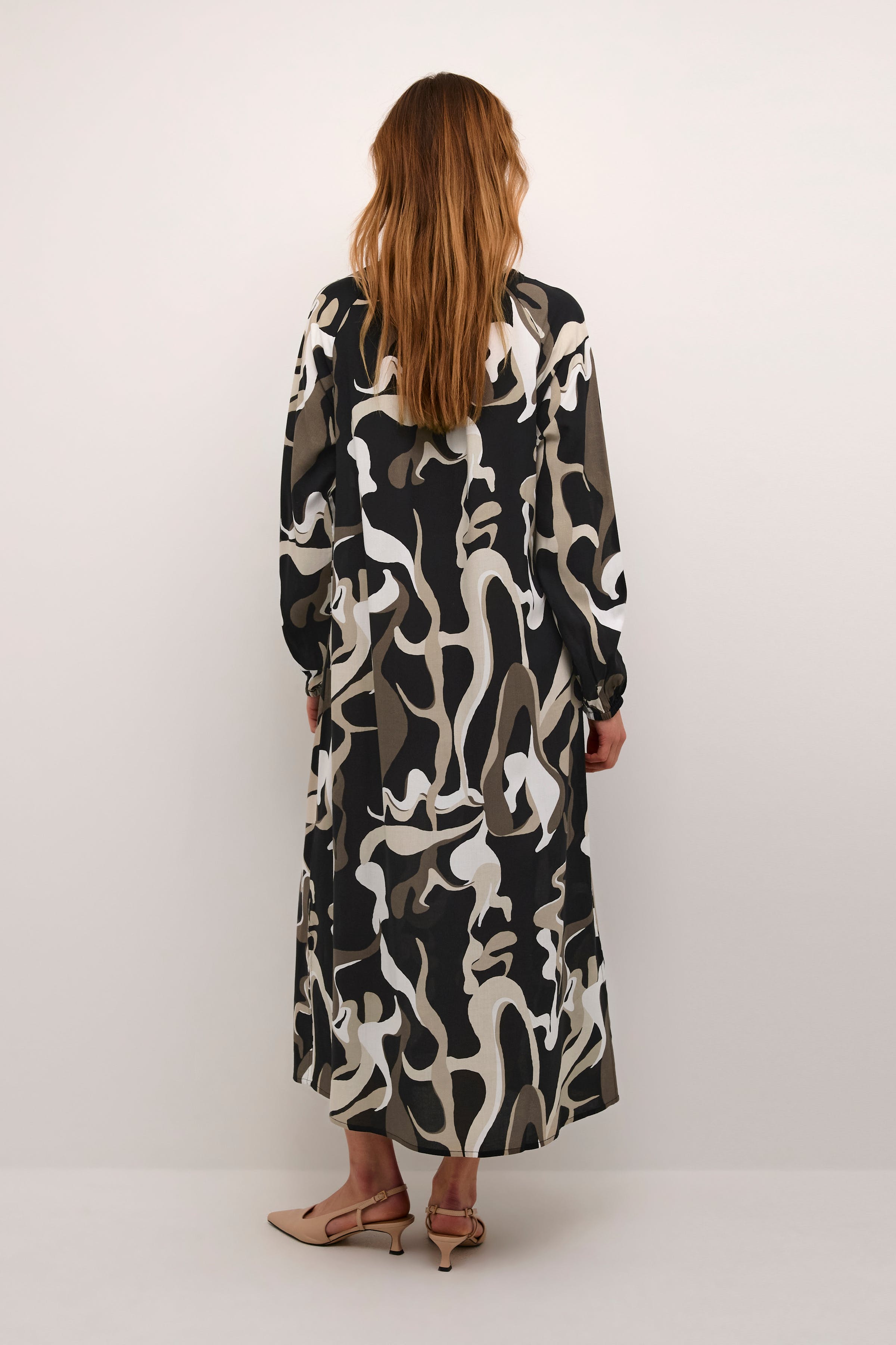 BPella Kleid LOOKBOOK BACK 10590670-105853B