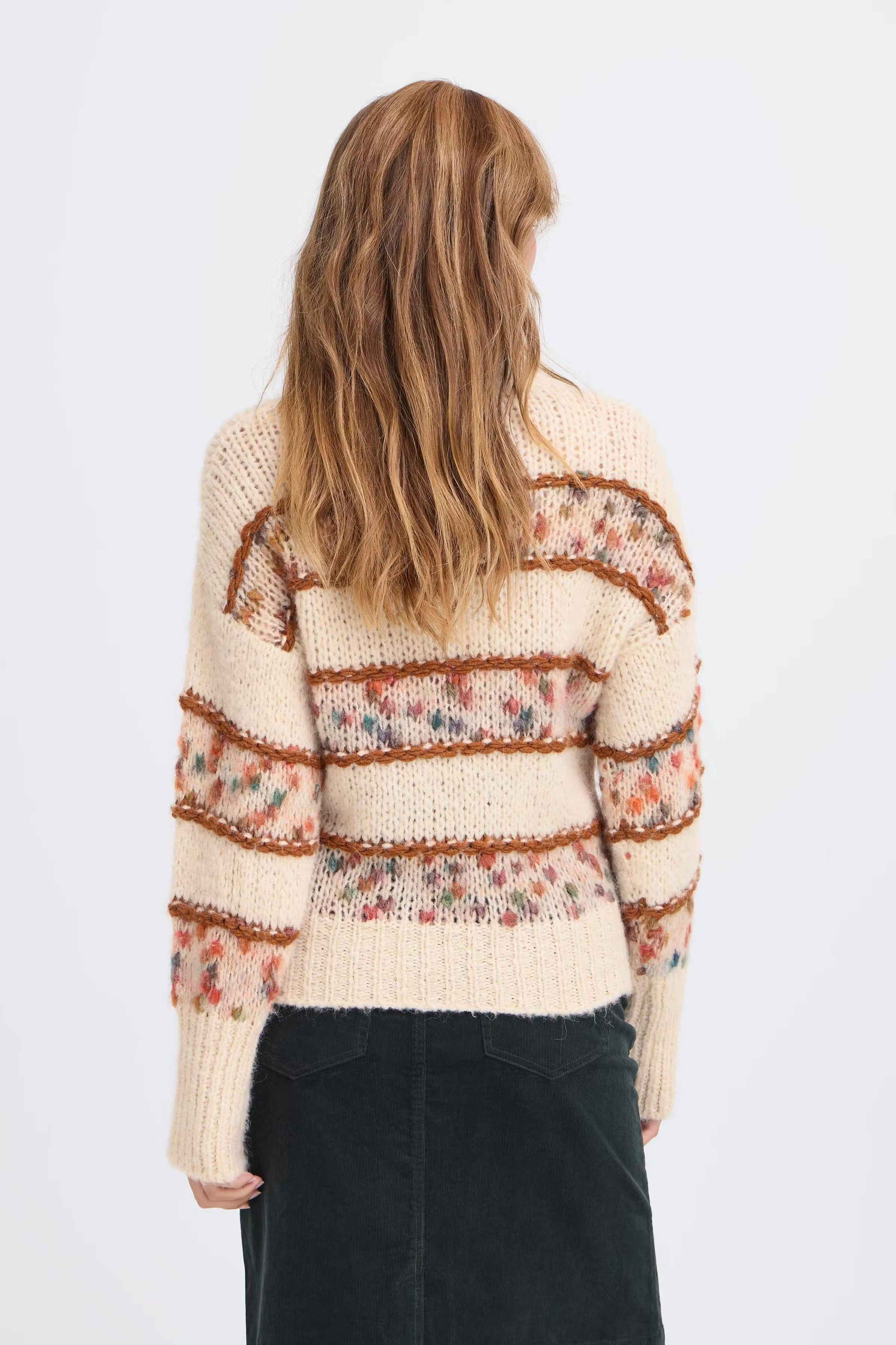 PZRIVER Pullover LOOKBOOK BACK 50210124-1142011