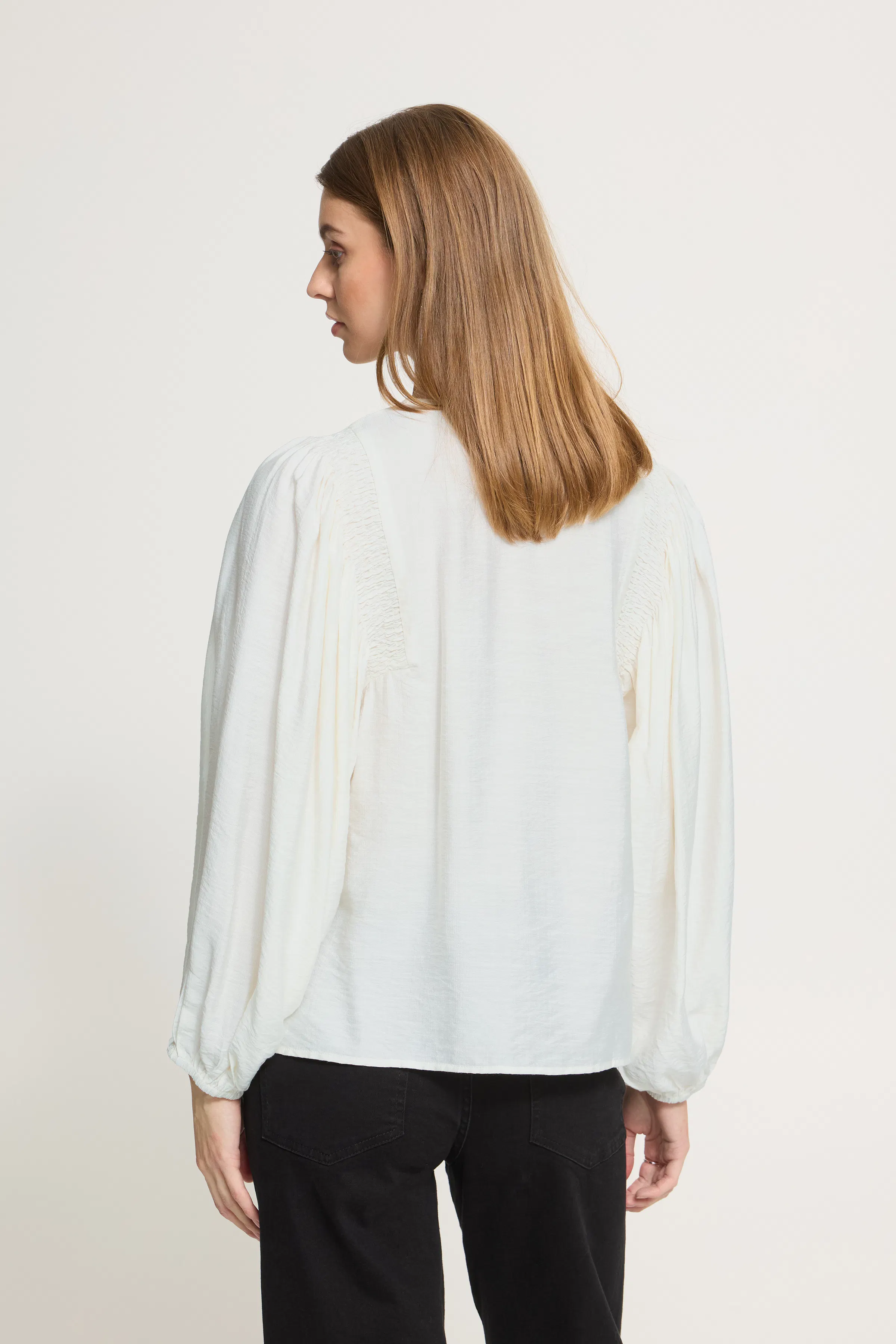 IHIMELDA Bluse LOOKBOOK BACK 20126291-130905