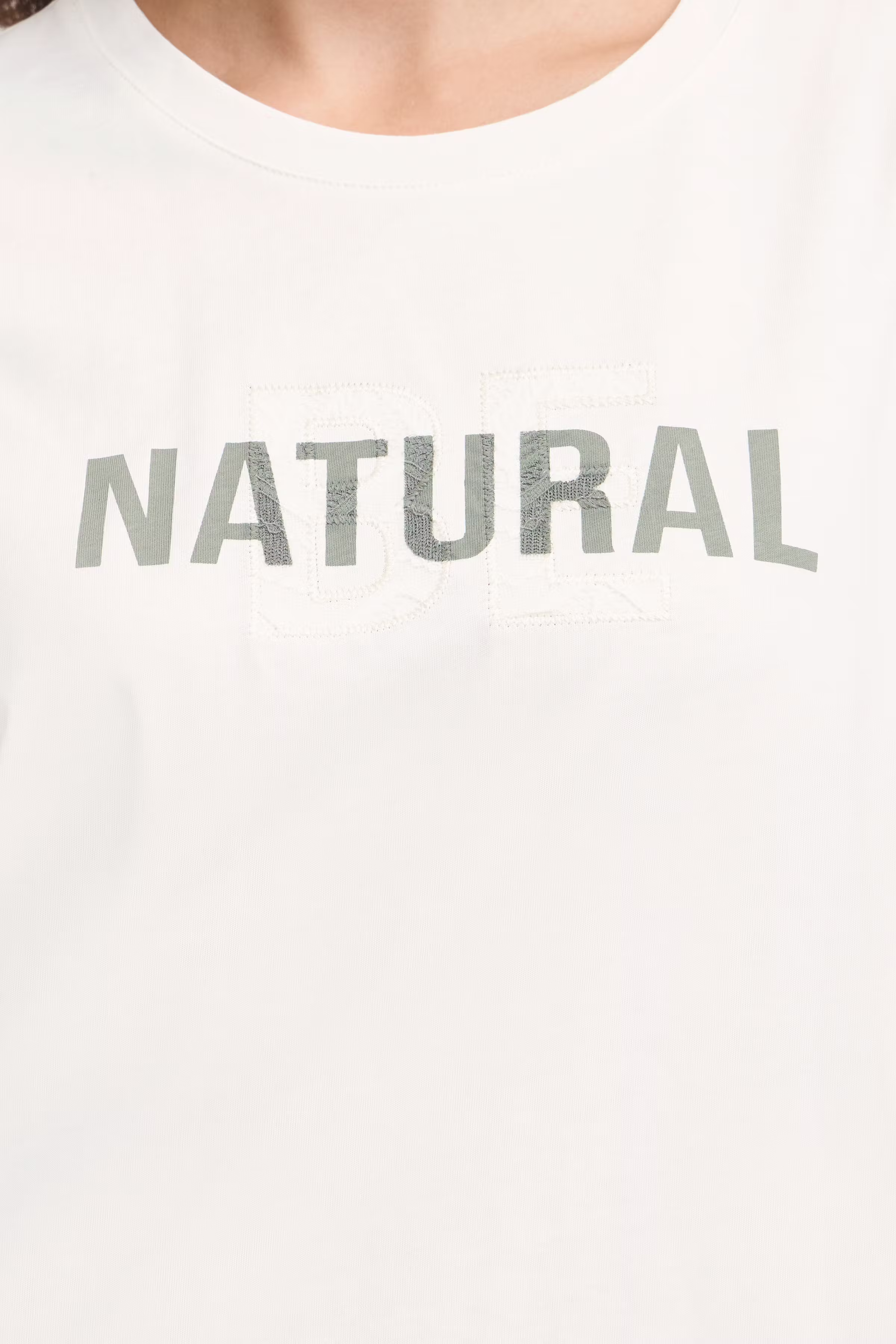 FRVIAS T-shirt LOOKBOOK DETAIL 20615833-204421