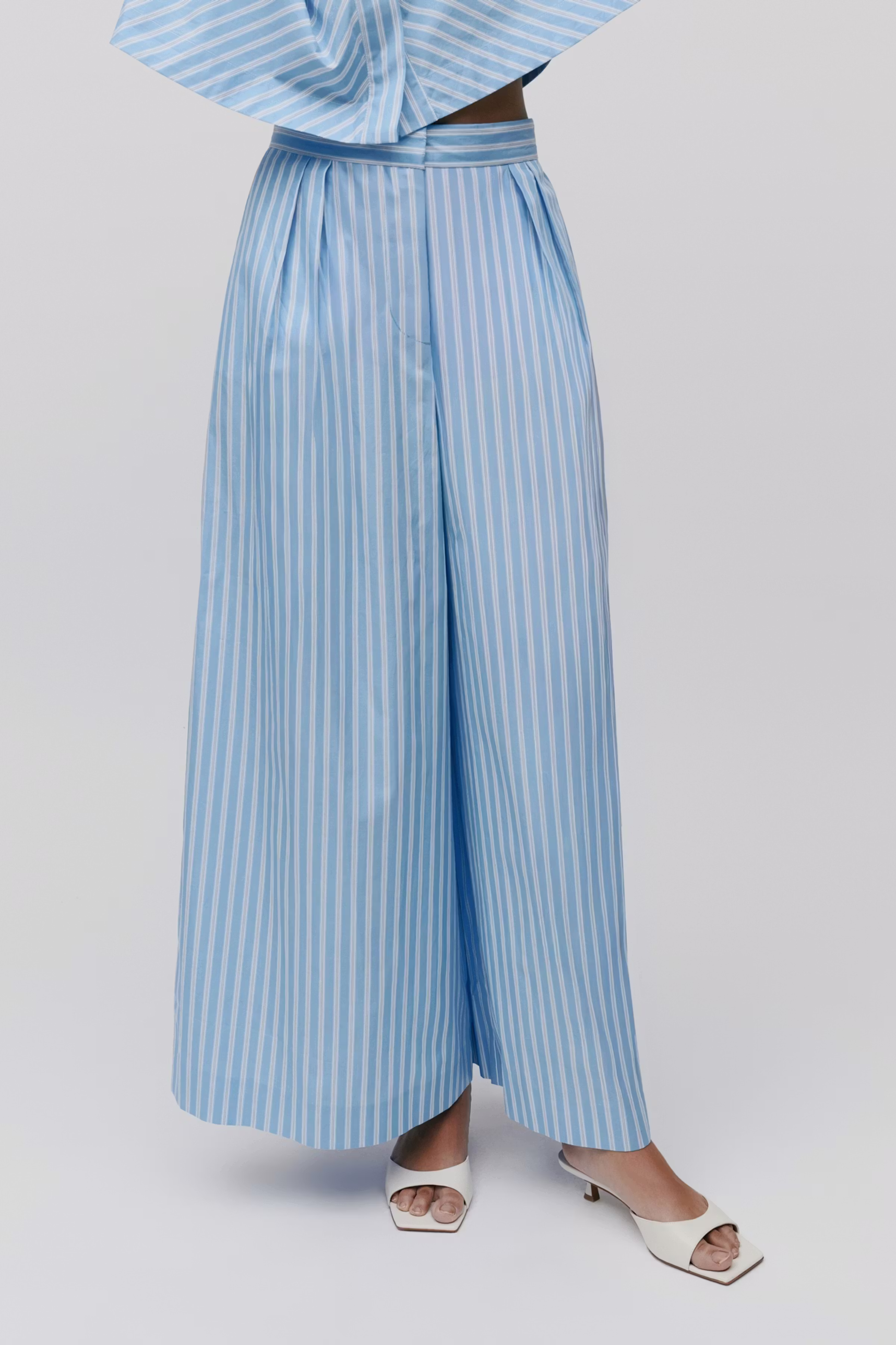 PIERINA Trousers LOOKBOOK FRONT 30600524-MC2152