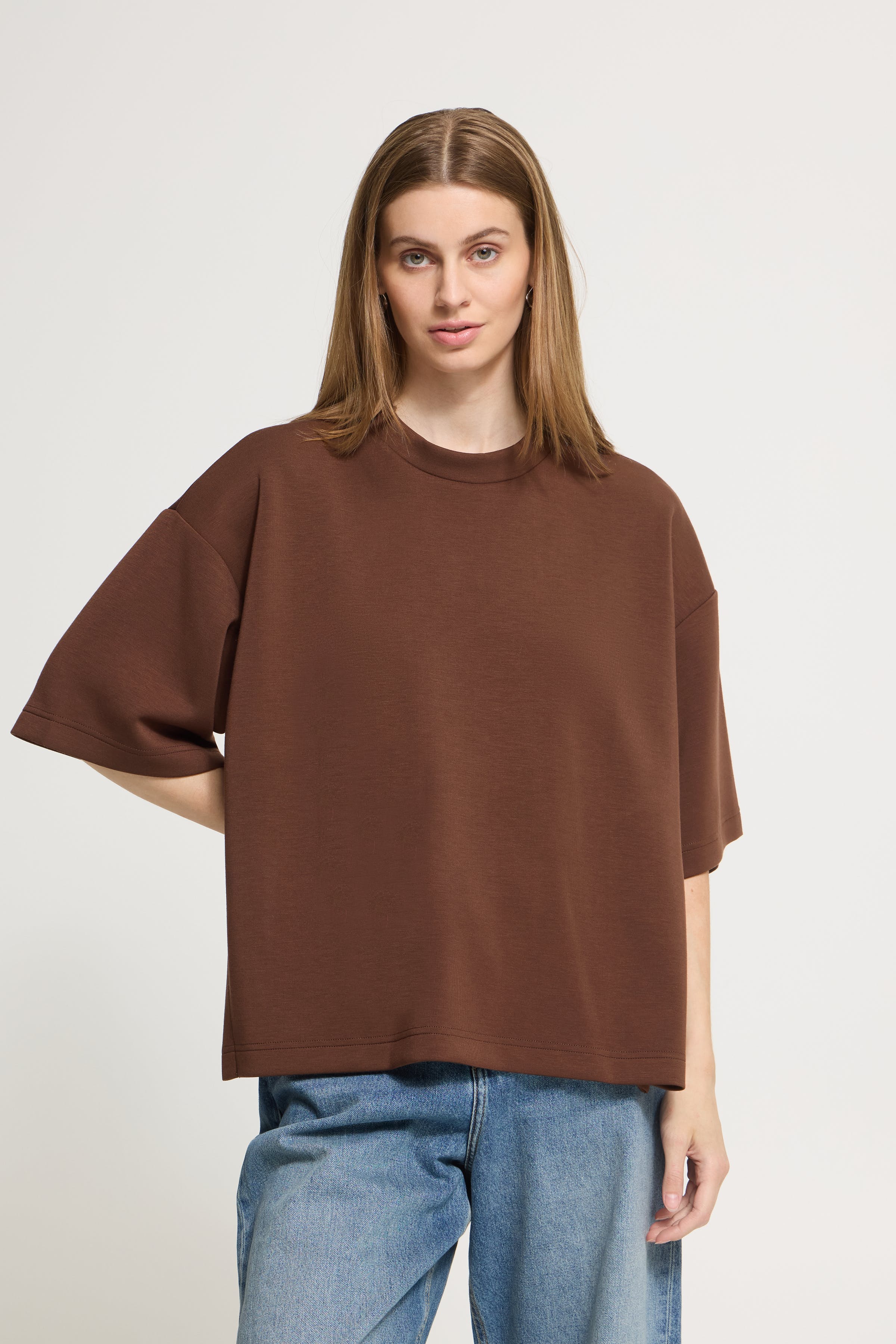 IHNAIDA T-shirt LOOKBOOK FRONT 20126133-191419