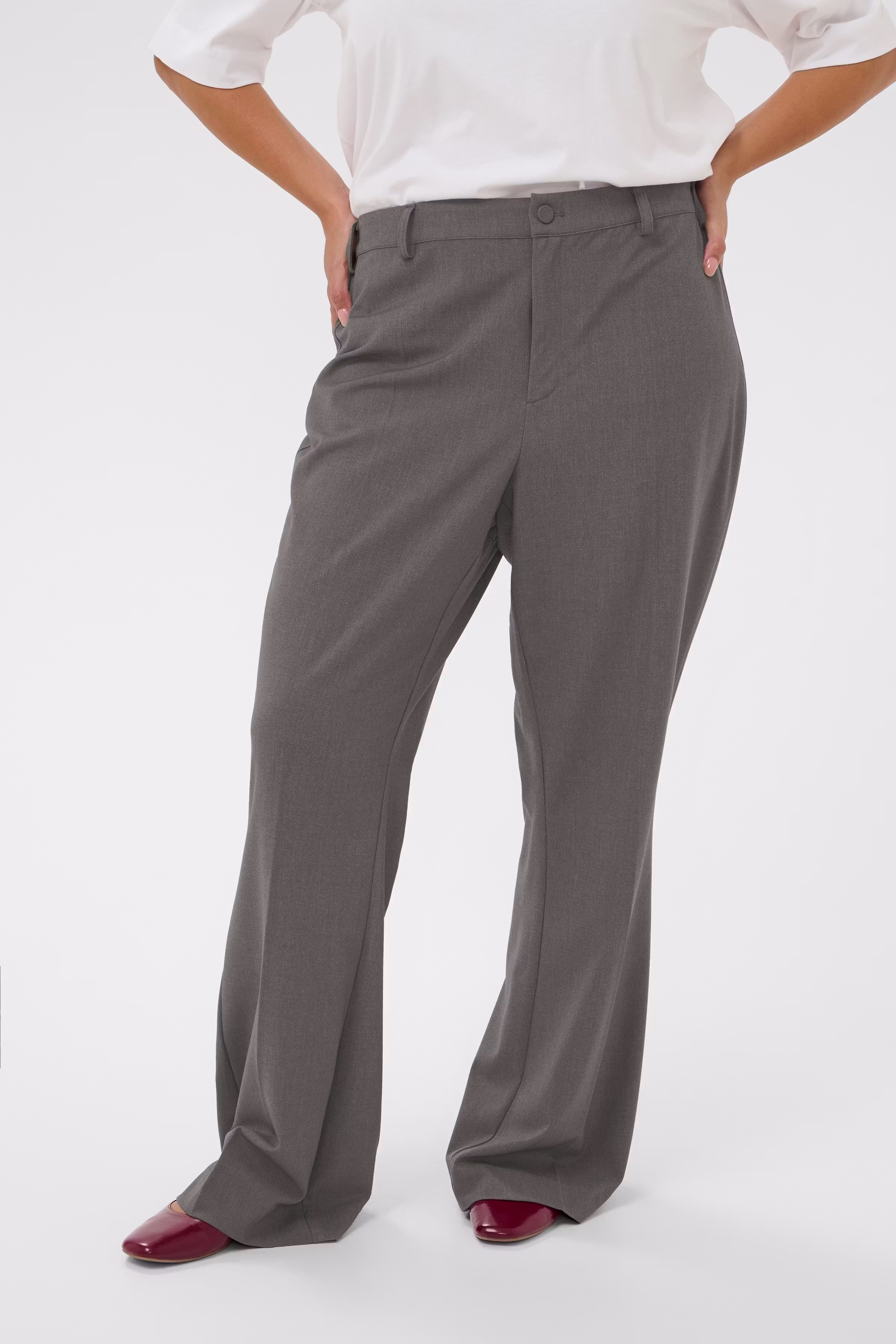 KColia Hose LOOKBOOK FRONT 10583856-100123