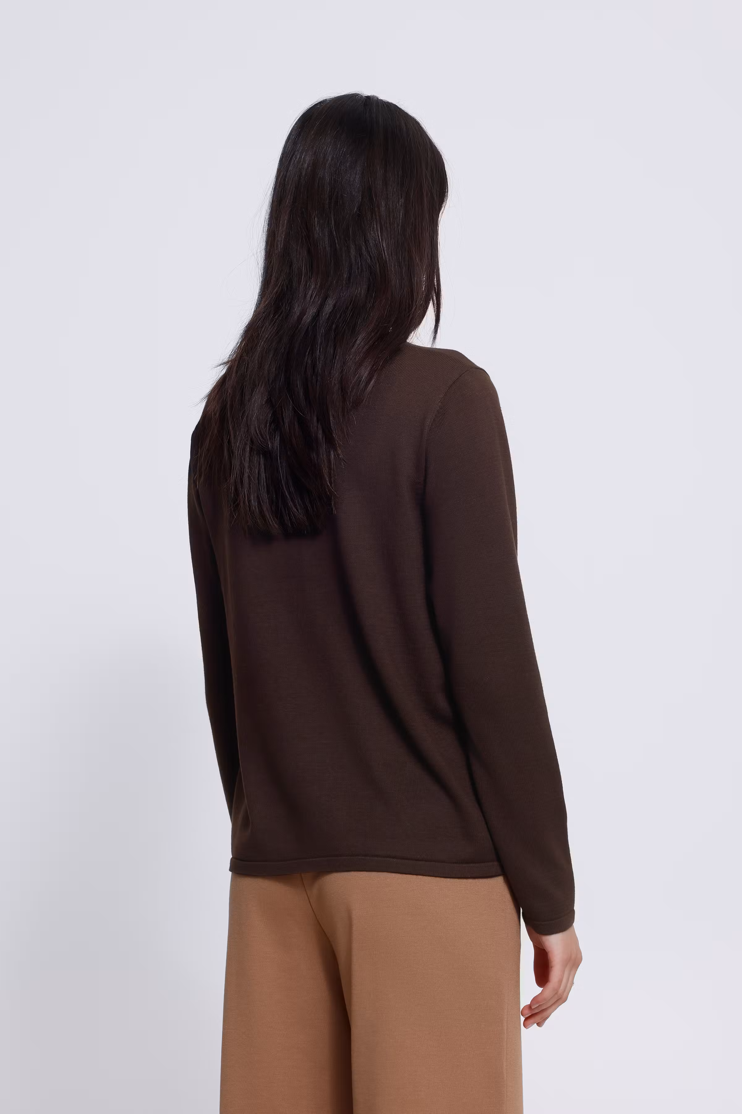 IHLULS O-Neck Pullover LOOKBOOK FRONT 20125814-191109