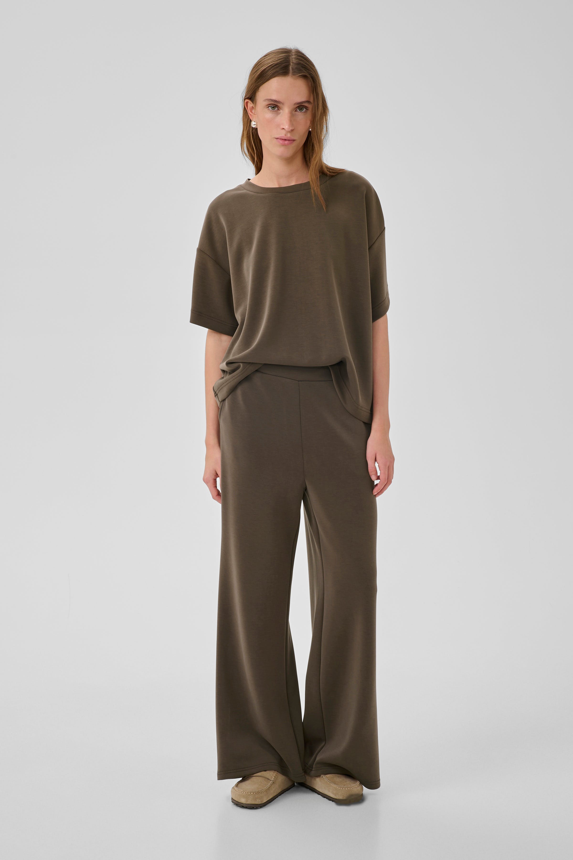 MWHelle Trousers LOOKBOOK FRONT 10705470-190810