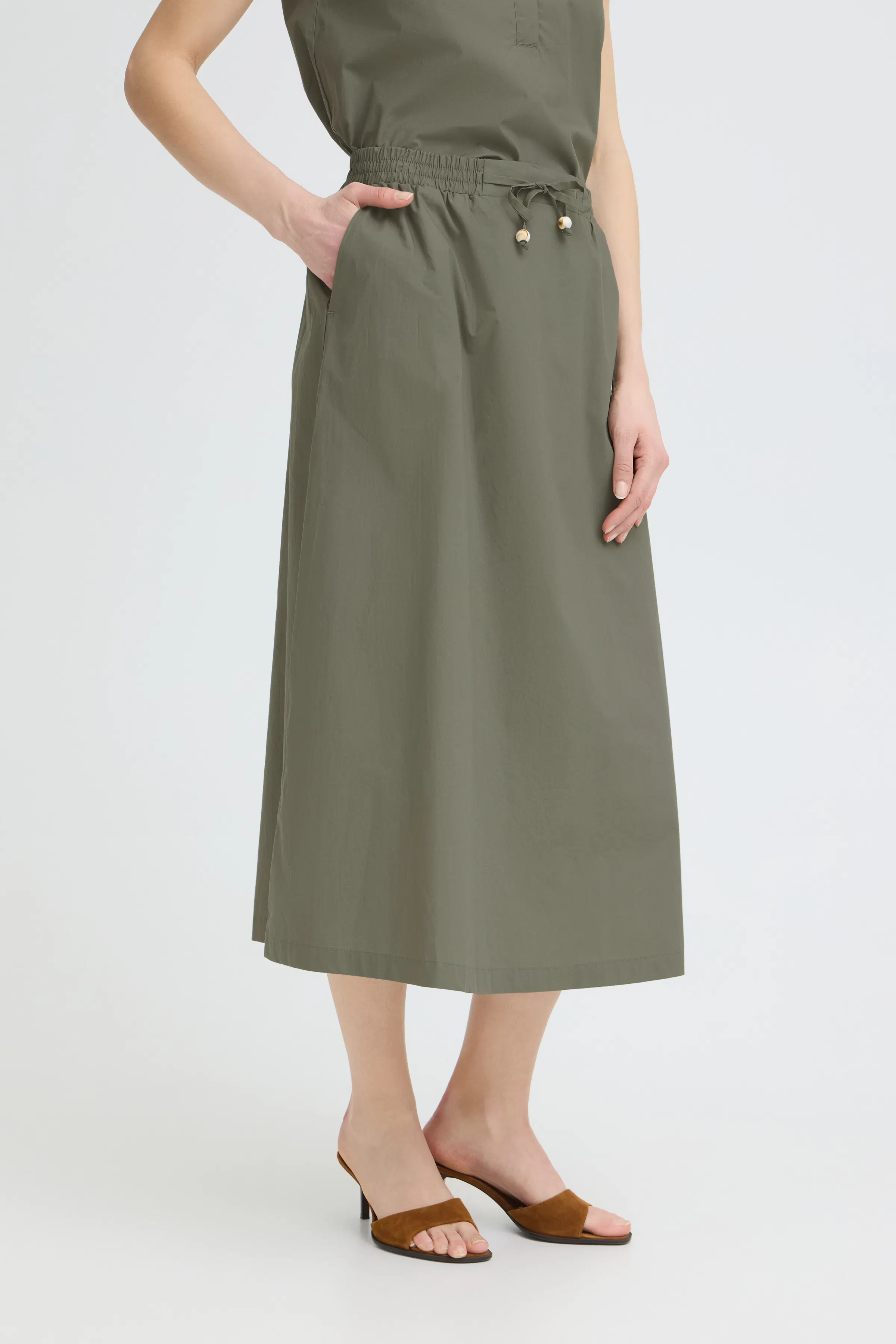 PZCLEO Kjol LOOKBOOK FRONT 50210492-185806