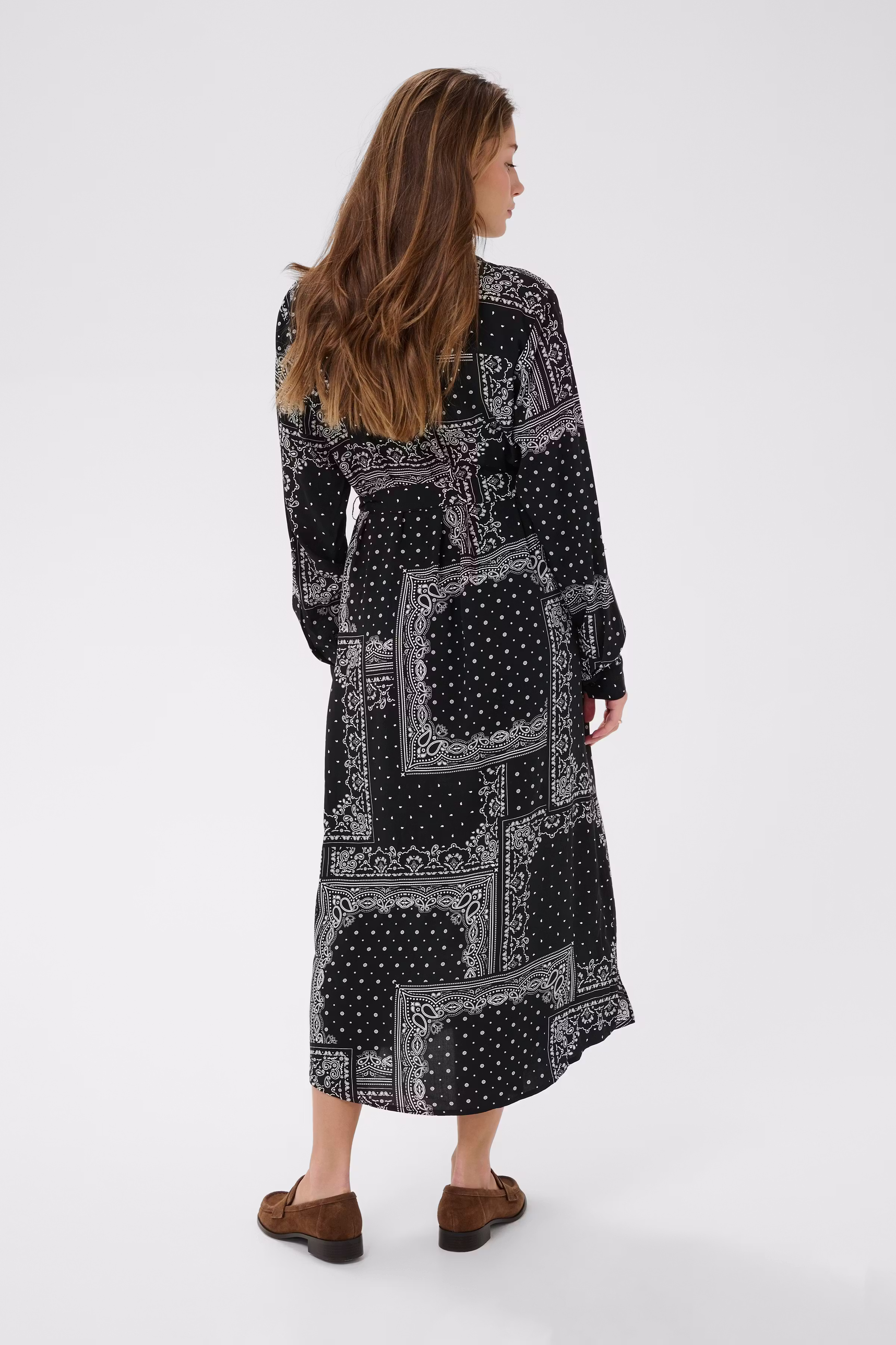 LCLuda Kjole LOOKBOOK BACK 10651080-109772