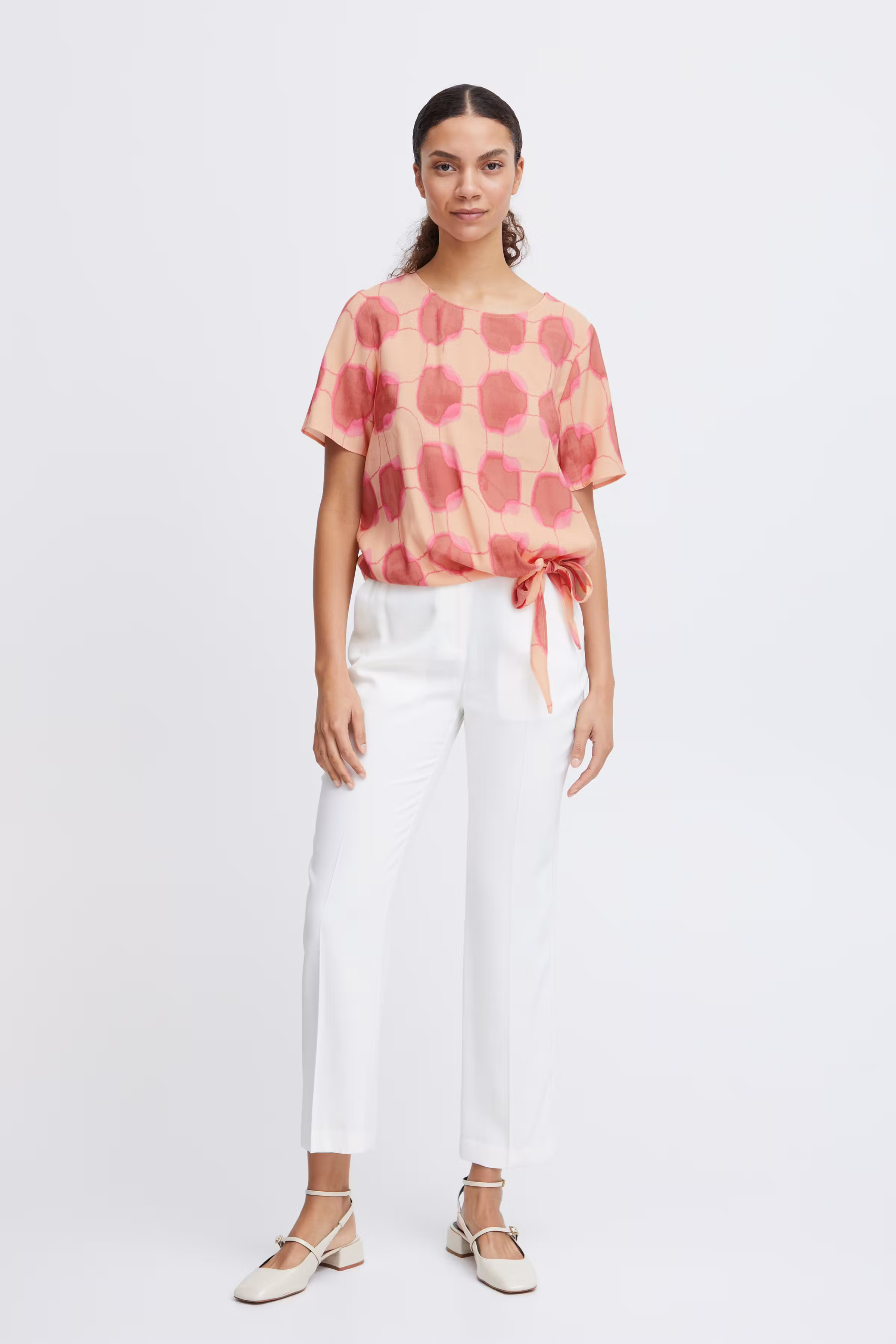 BYHANVA Blus LOOKBOOK FRONT 20814929-203169