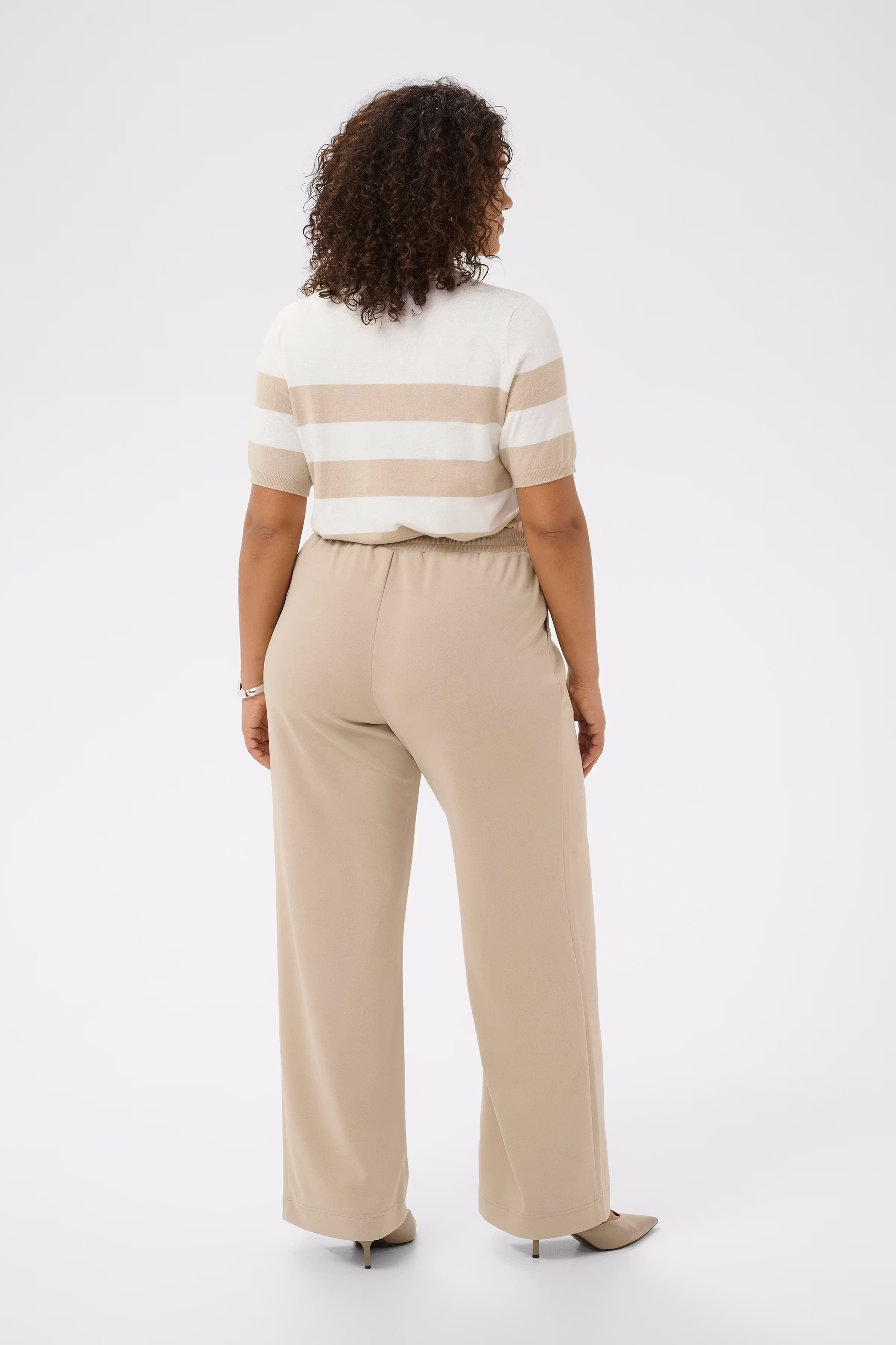 KCpheolo Bukser LOOKBOOK BACK 10584096-151305
