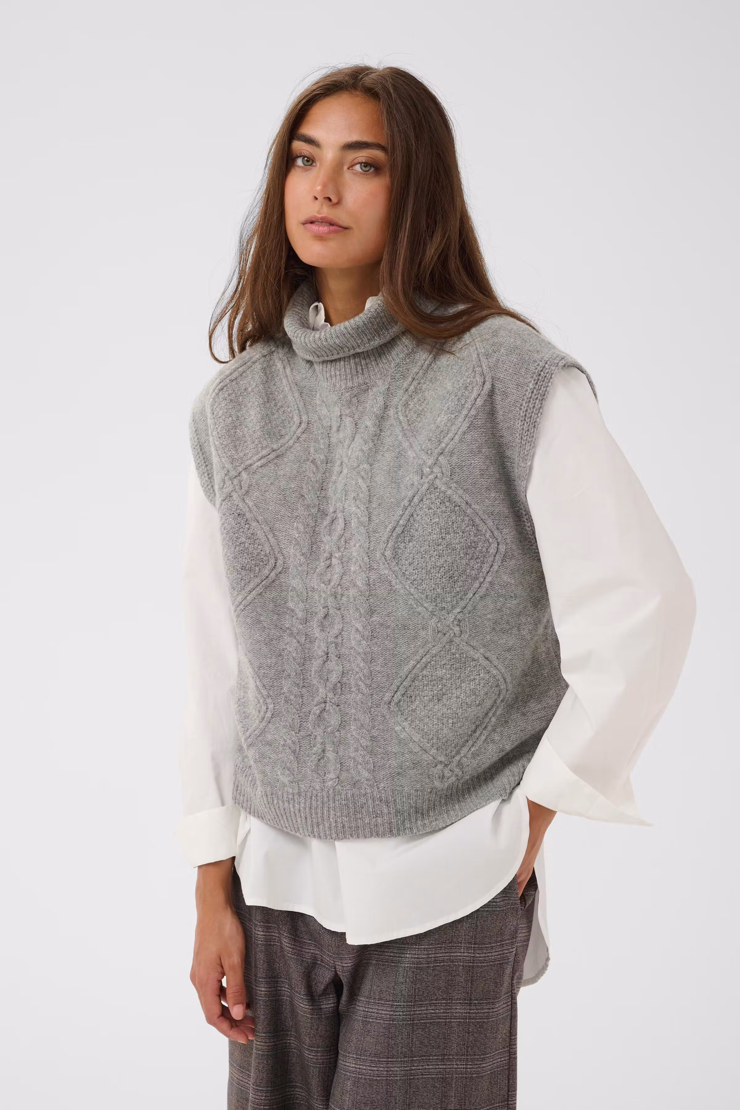 CUmonia Pullover LOOKBOOK FRONT 50113580-500170