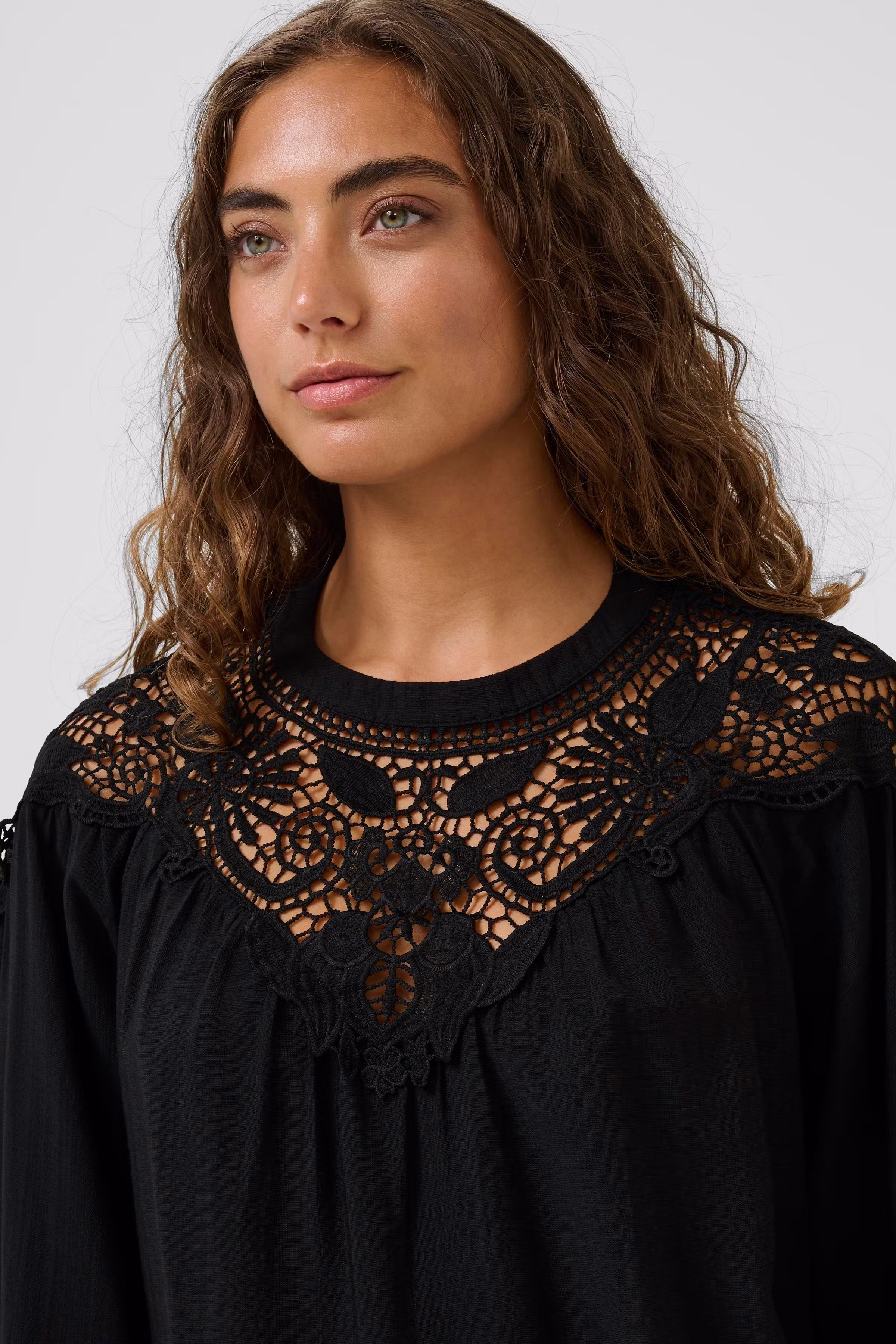 CUallegra Blouse LOOKBOOK DETAIL 50112468-500012