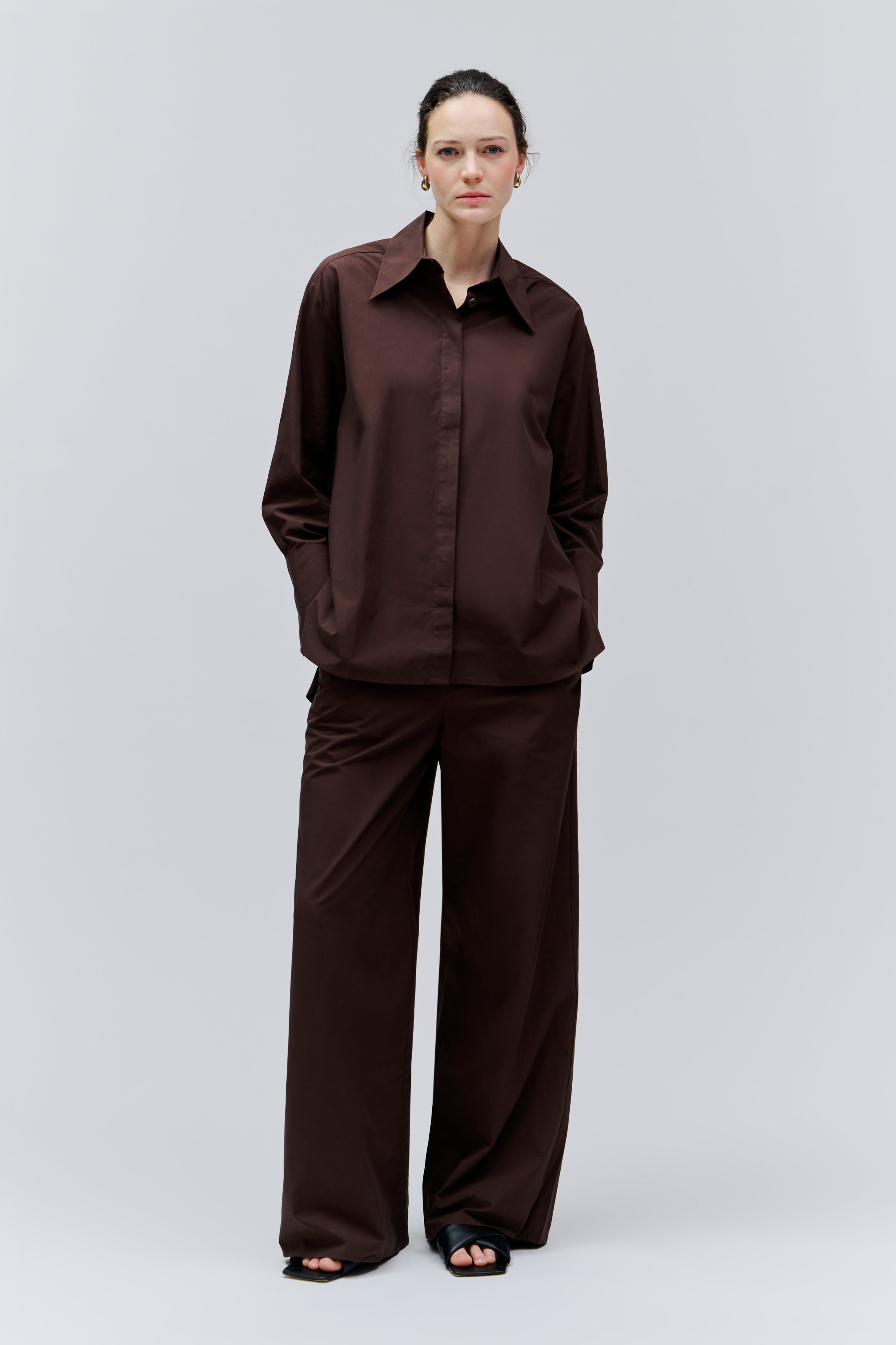 ELVIE Skjorta LOOKBOOK FRONT 30600593-BR280