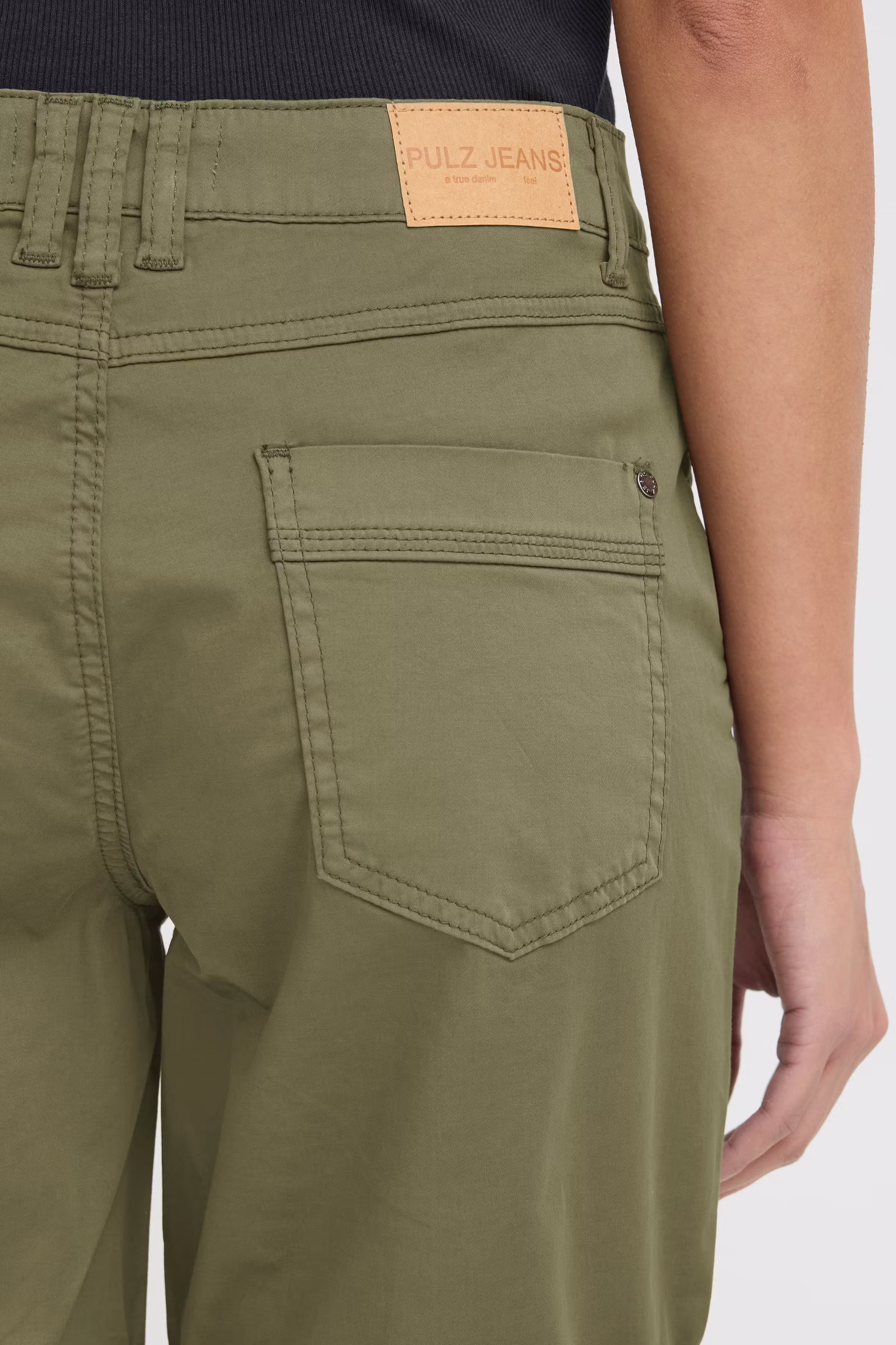 PZEVELYN Shorts LOOKBOOK DETAIL 50210425-170517