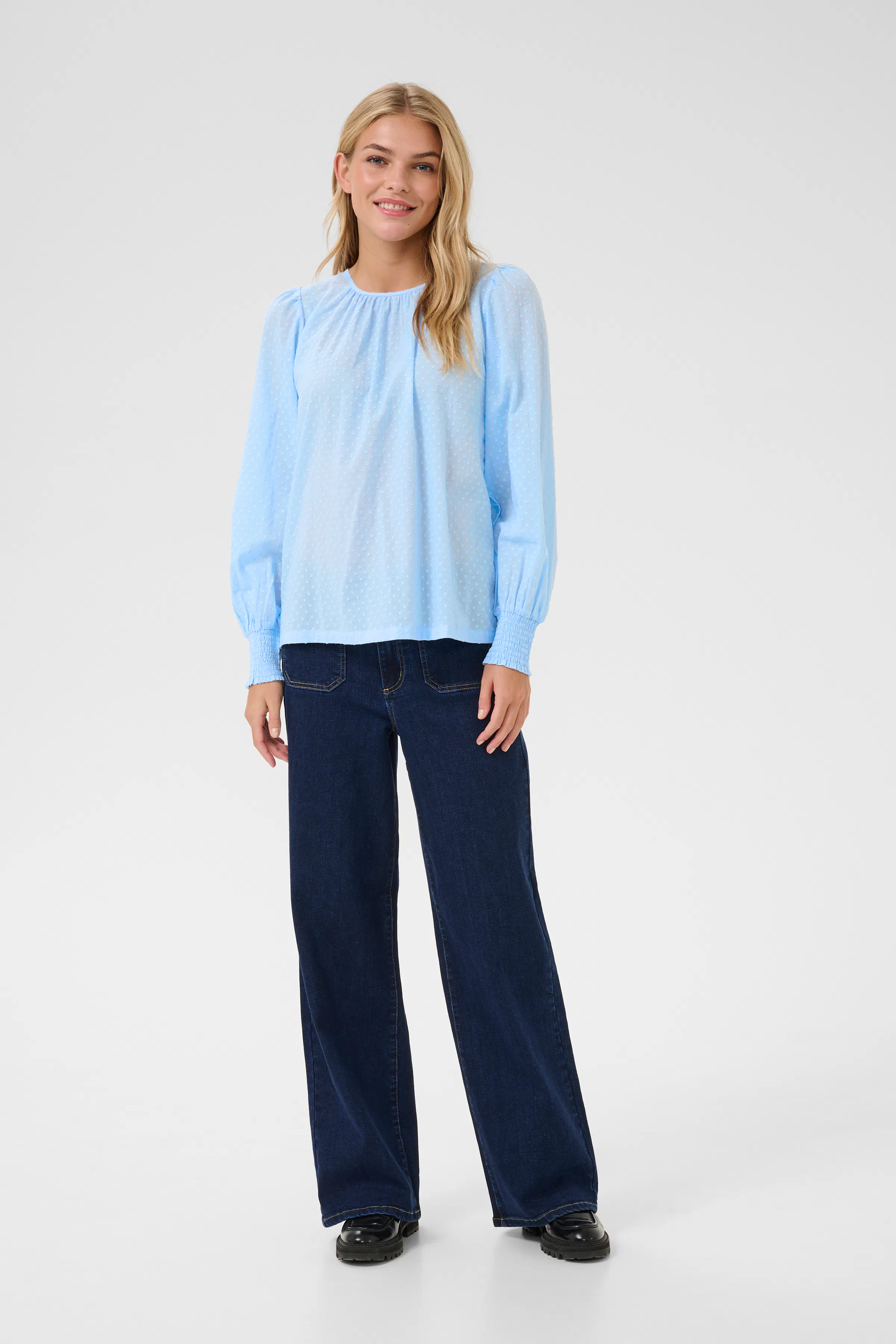 KAmathilde Bluse LOOKBOOK FRONT 10509506-154031