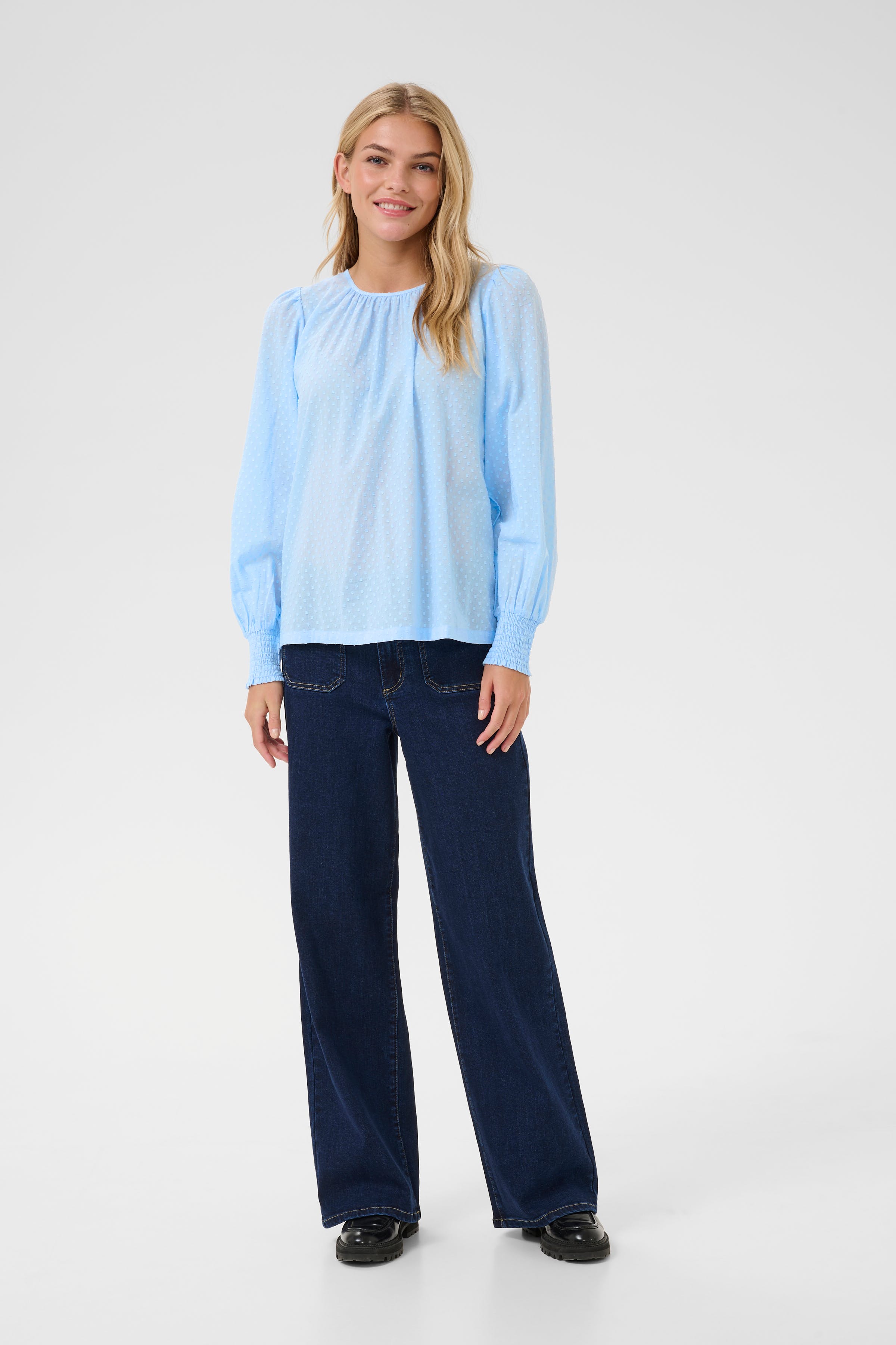 KAroca Blouse LOOKBOOK FRONT 10509506-154031