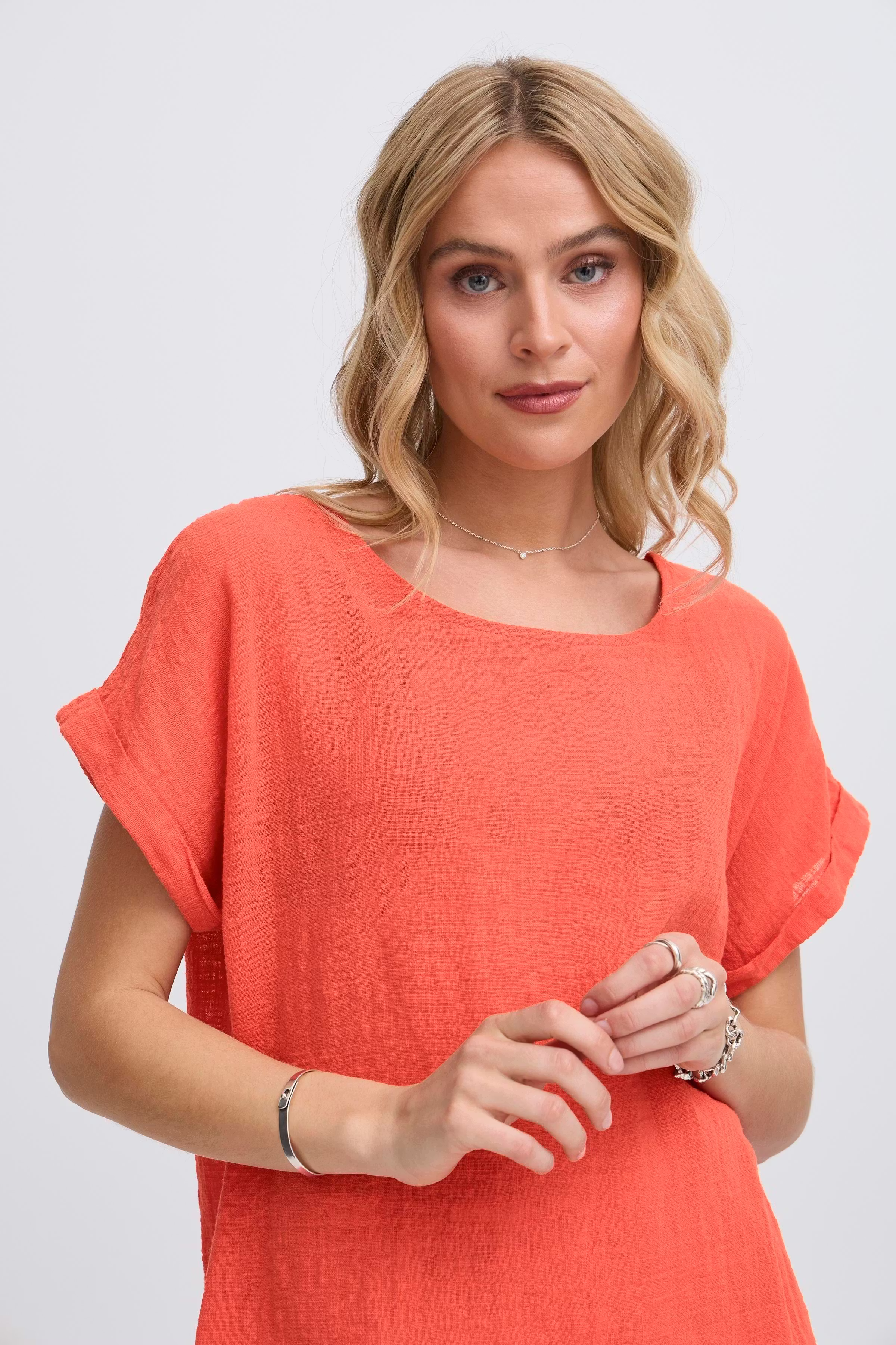 SBALEXA Bluse LOOKBOOK DETAIL 22100975-181762