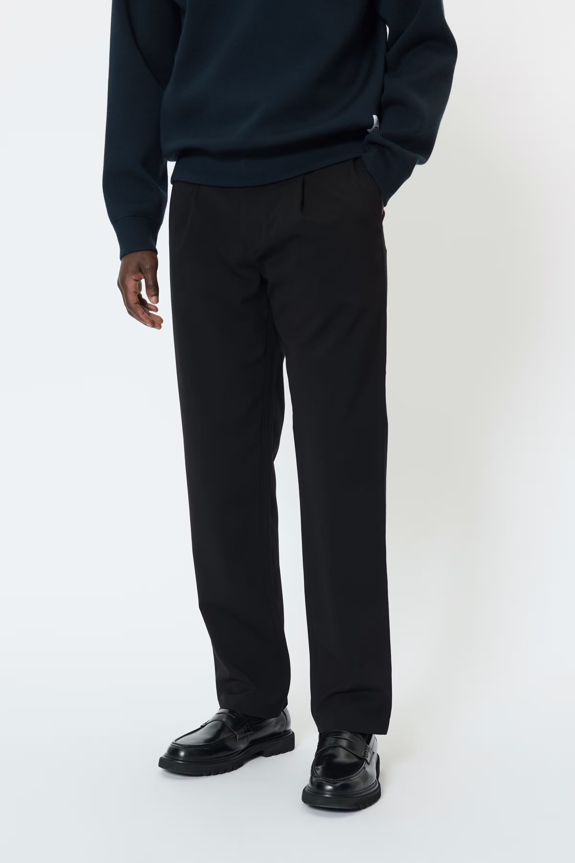 MAhart Trousers LOOKBOOK FRONT 30208992-300275