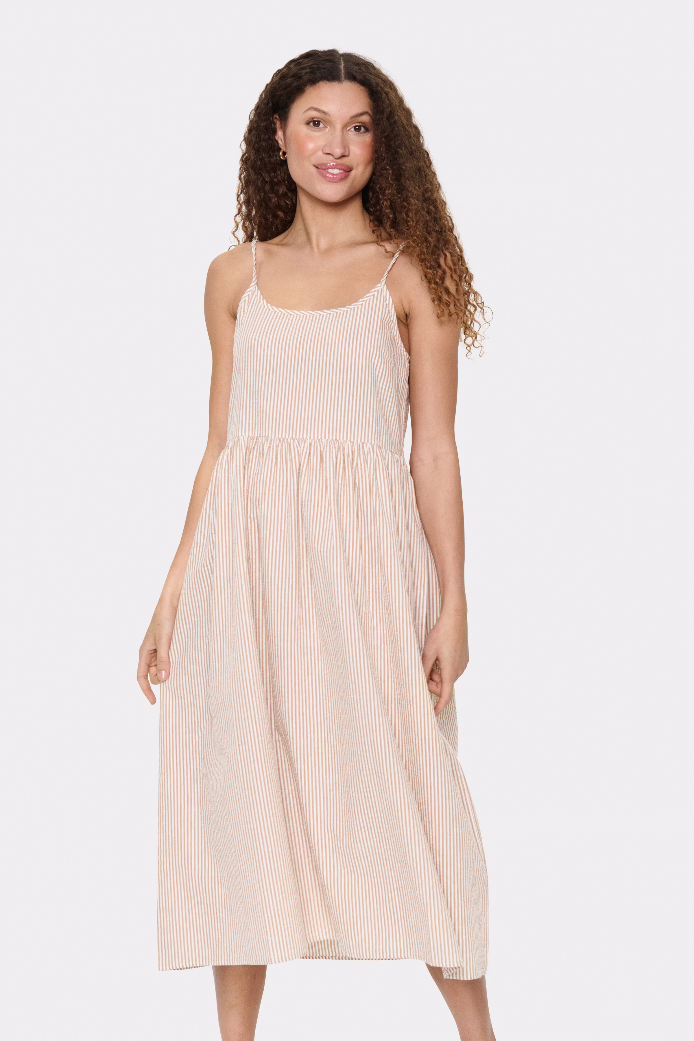 KiraSZ Dress LOOKBOOK FRONT 30514018-171134