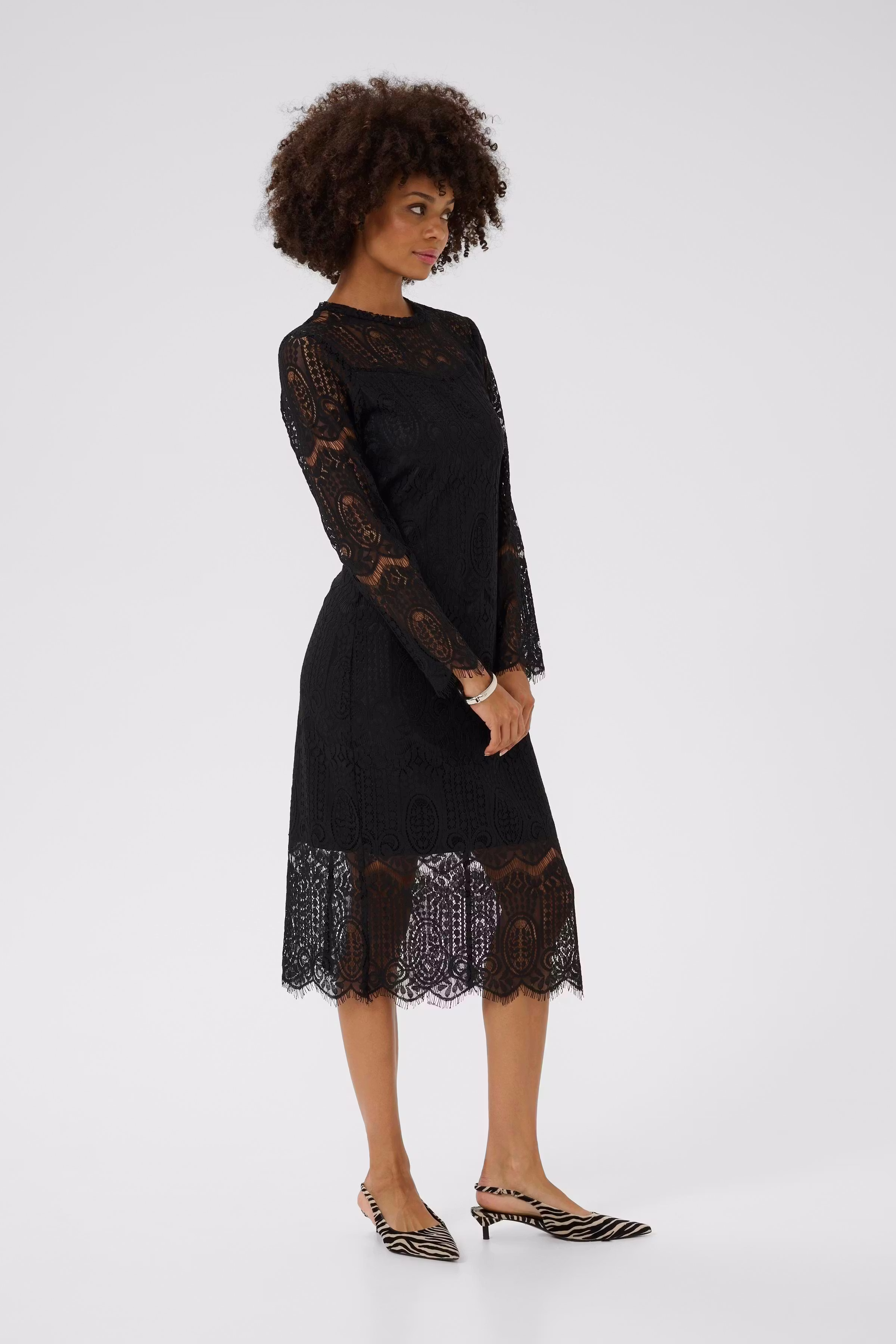 CUodi Kleid LOOKBOOK FRONT 50112573-500012