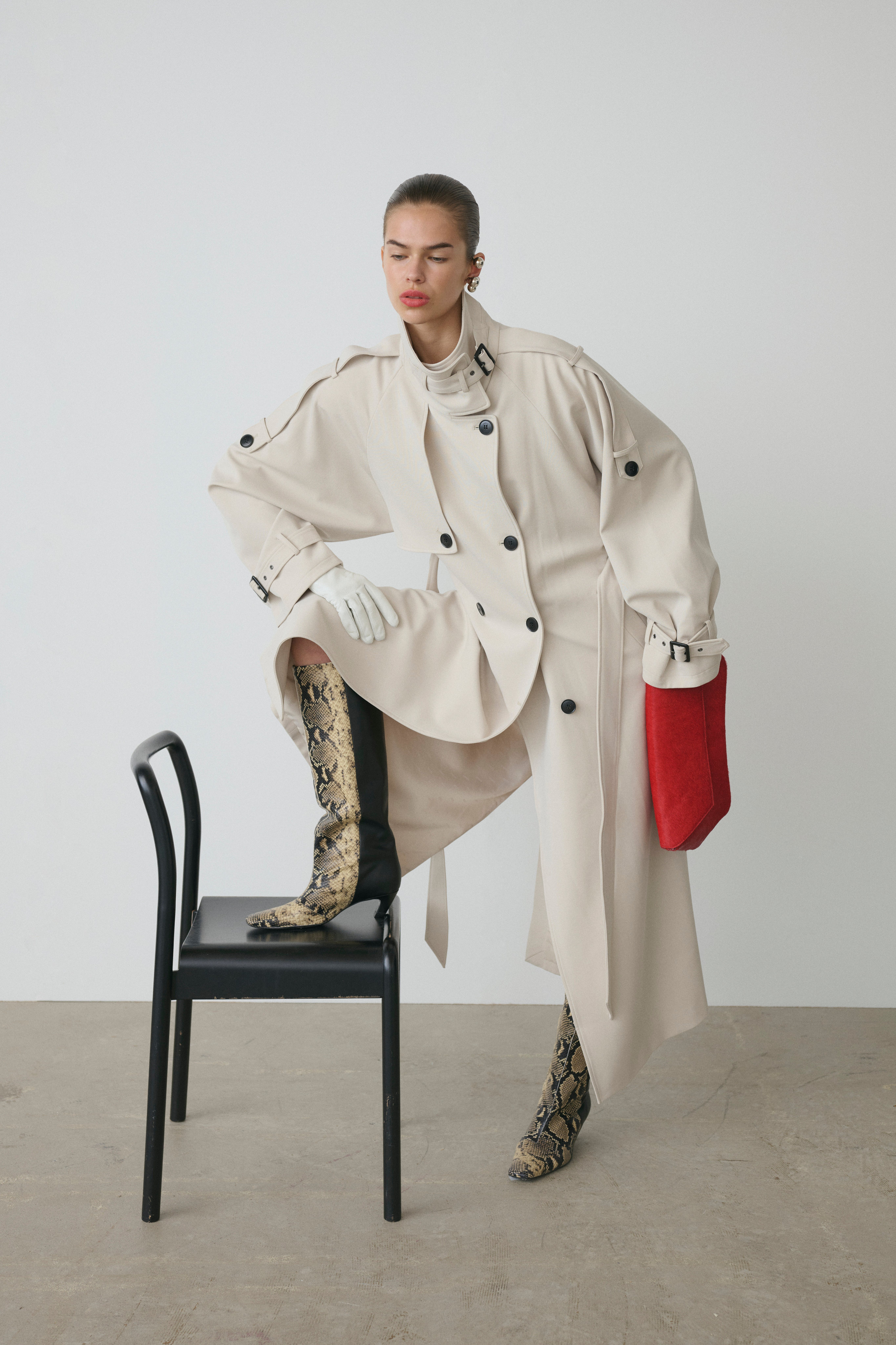 GZavic Trench coat LOCATION NONE 10910899-130404